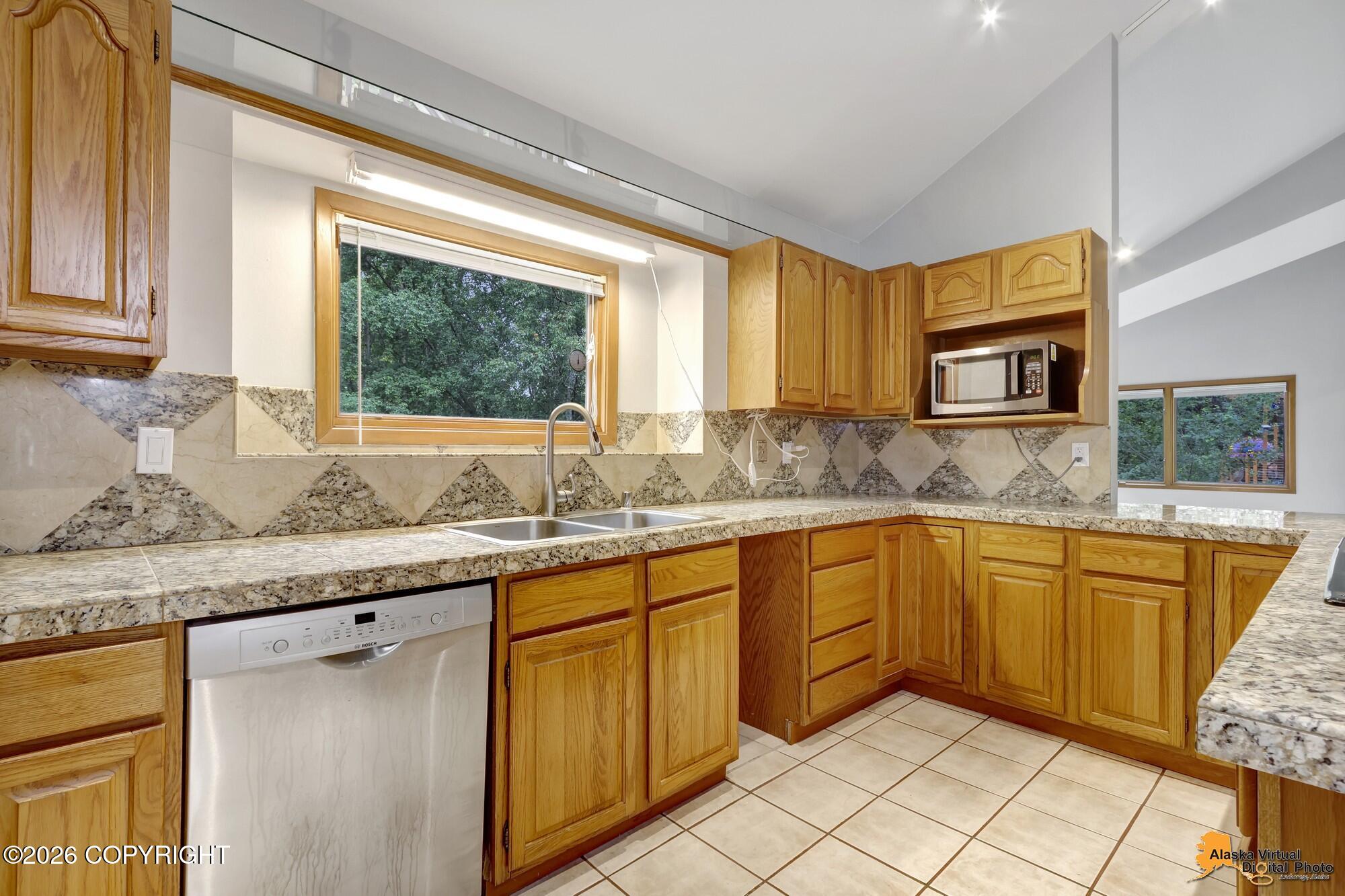 3321 Capstan Court Property Photo 29