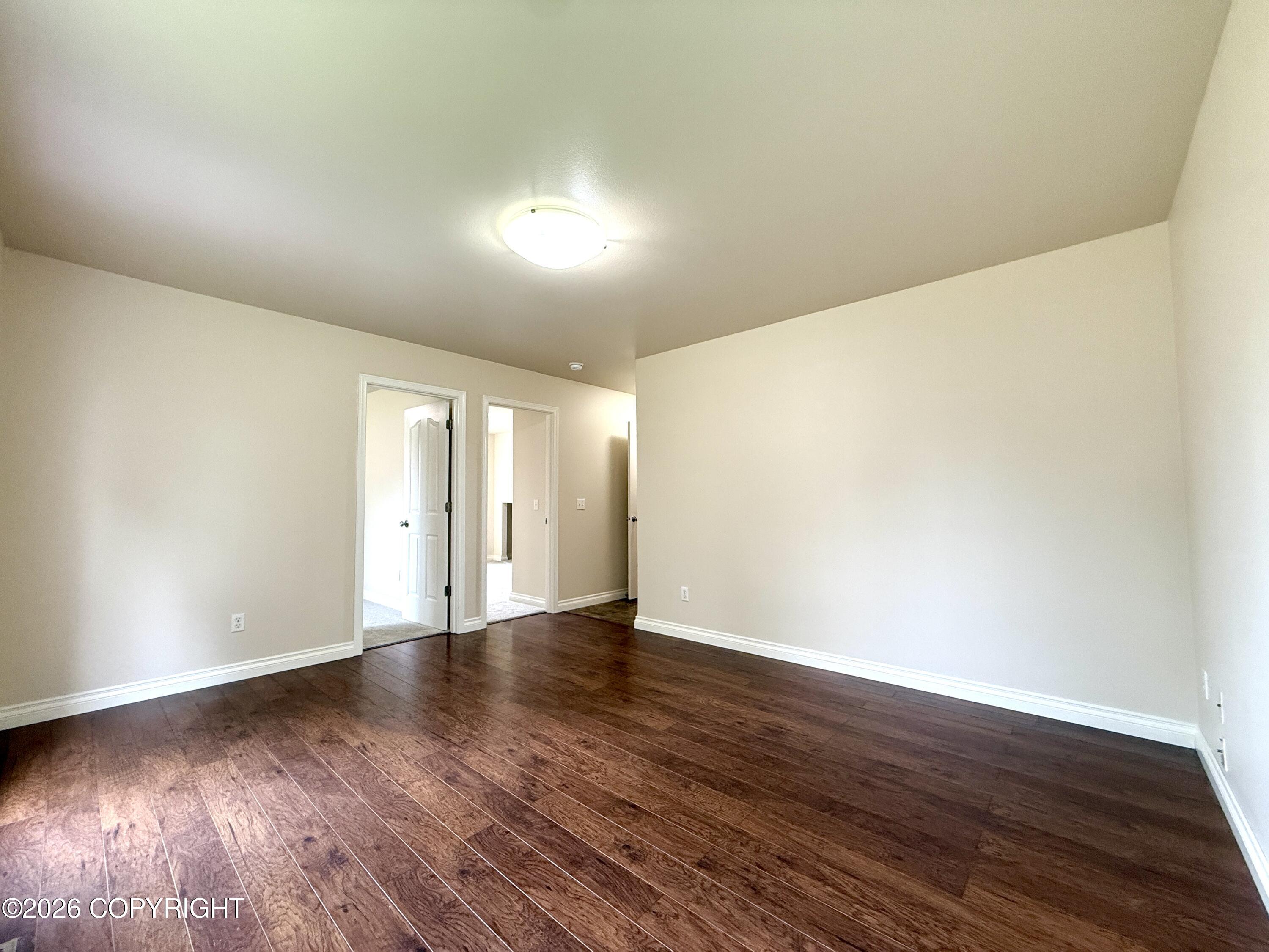 1145 W Granville Street Property Photo 35