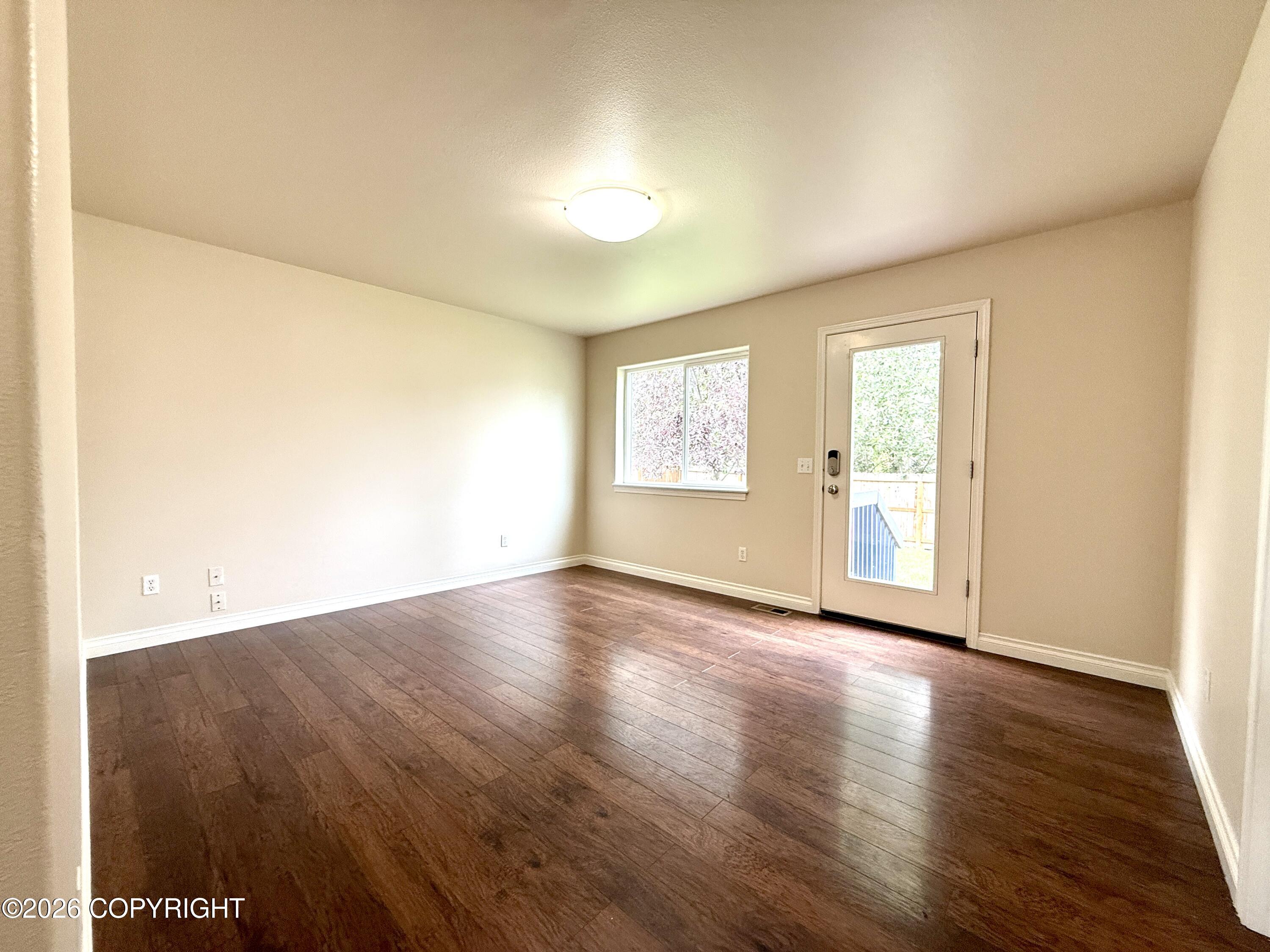 1145 W Granville Street Property Photo 36