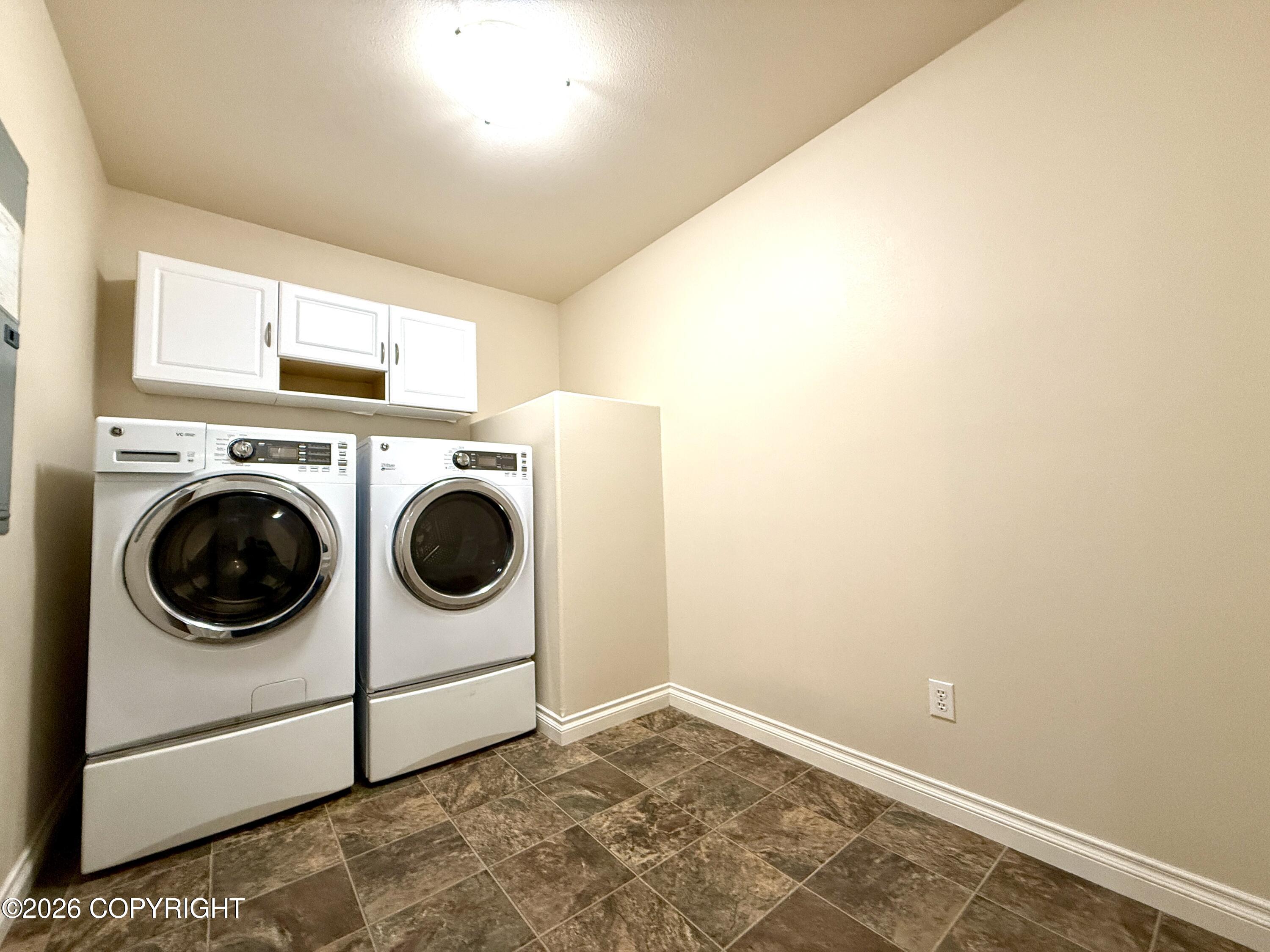 1145 W Granville Street Property Photo 41