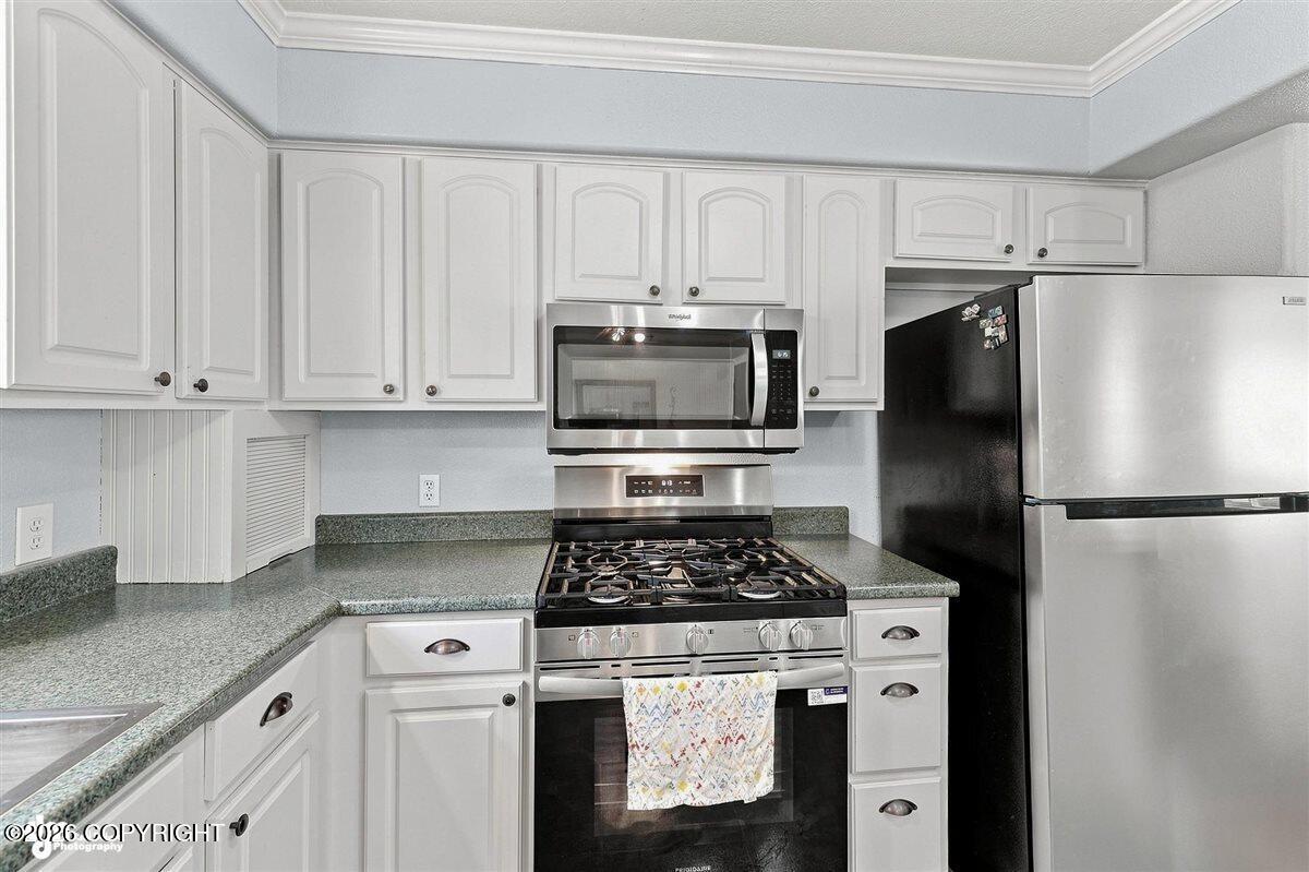 37953 Eagleson Avenue Property Photo 23