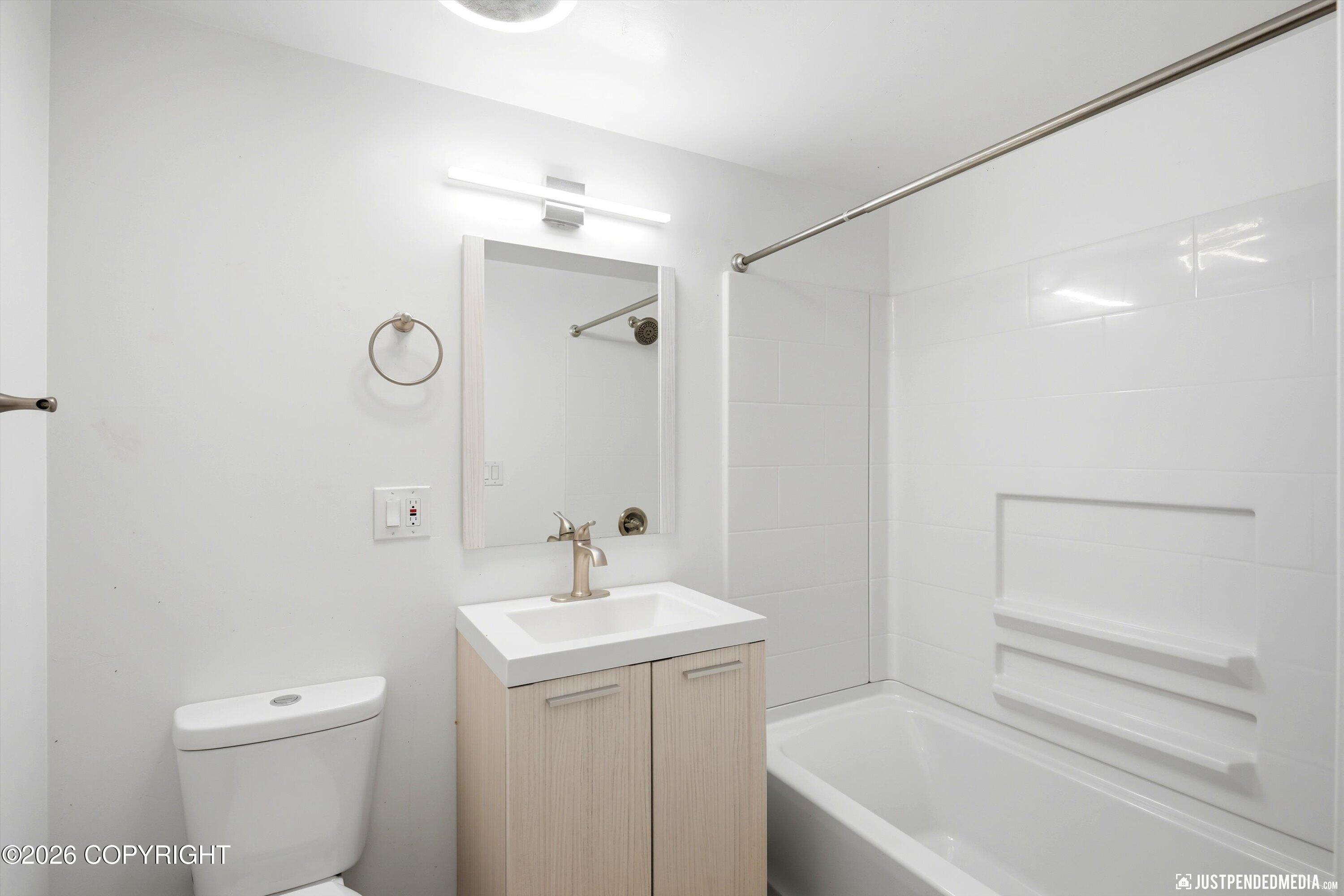 2101 W 46th Avenue Property Photo 19