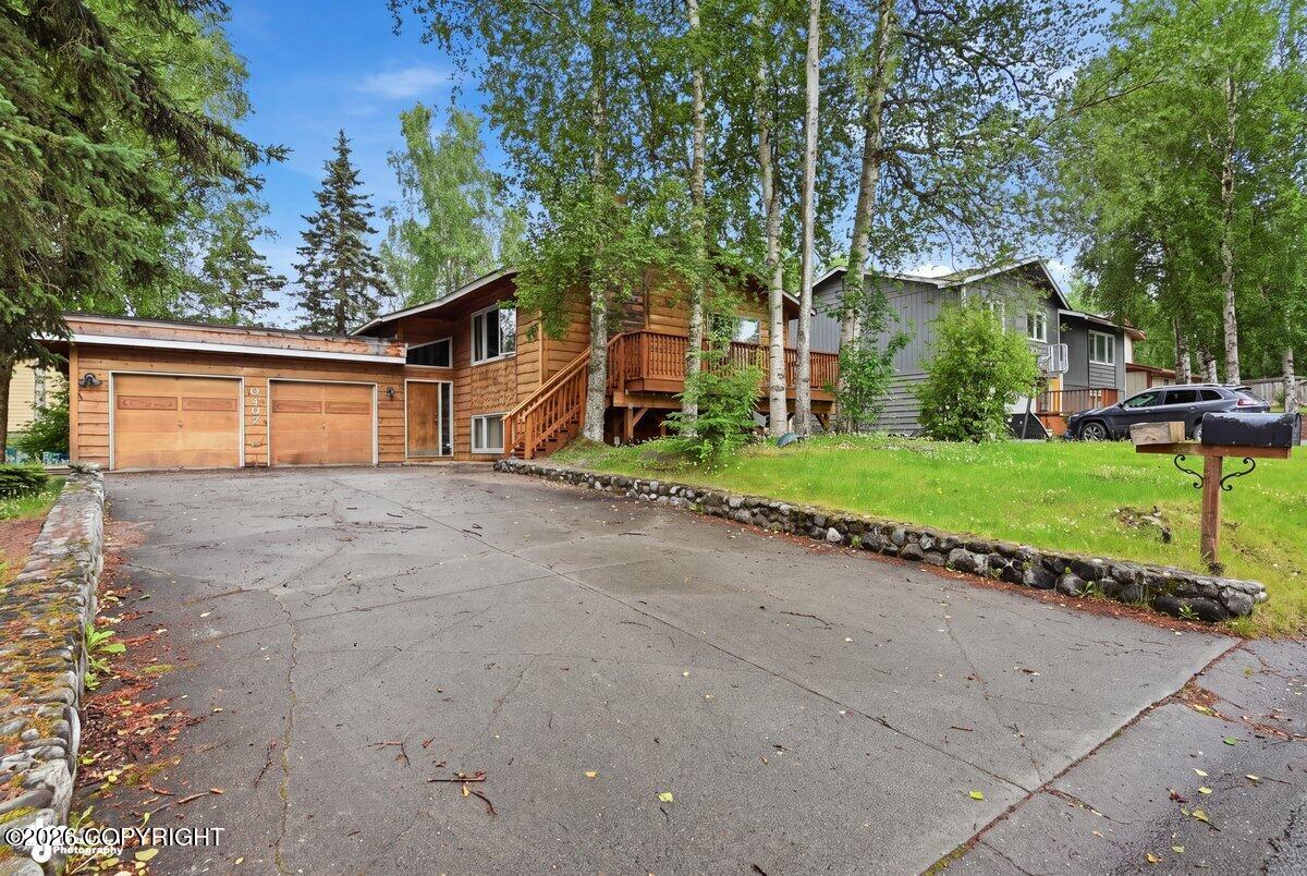 6402 Hampton Drive Property Photo 9
