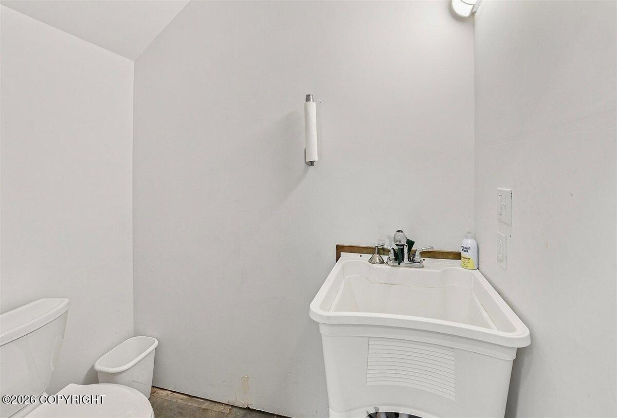 1211 Lake Shore Drive #c Property Photo 11