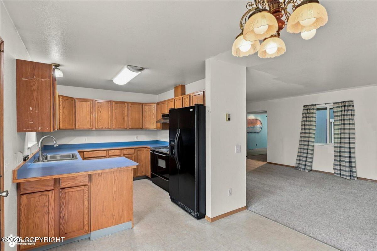 2511 W Schrock Road Property Photo 24