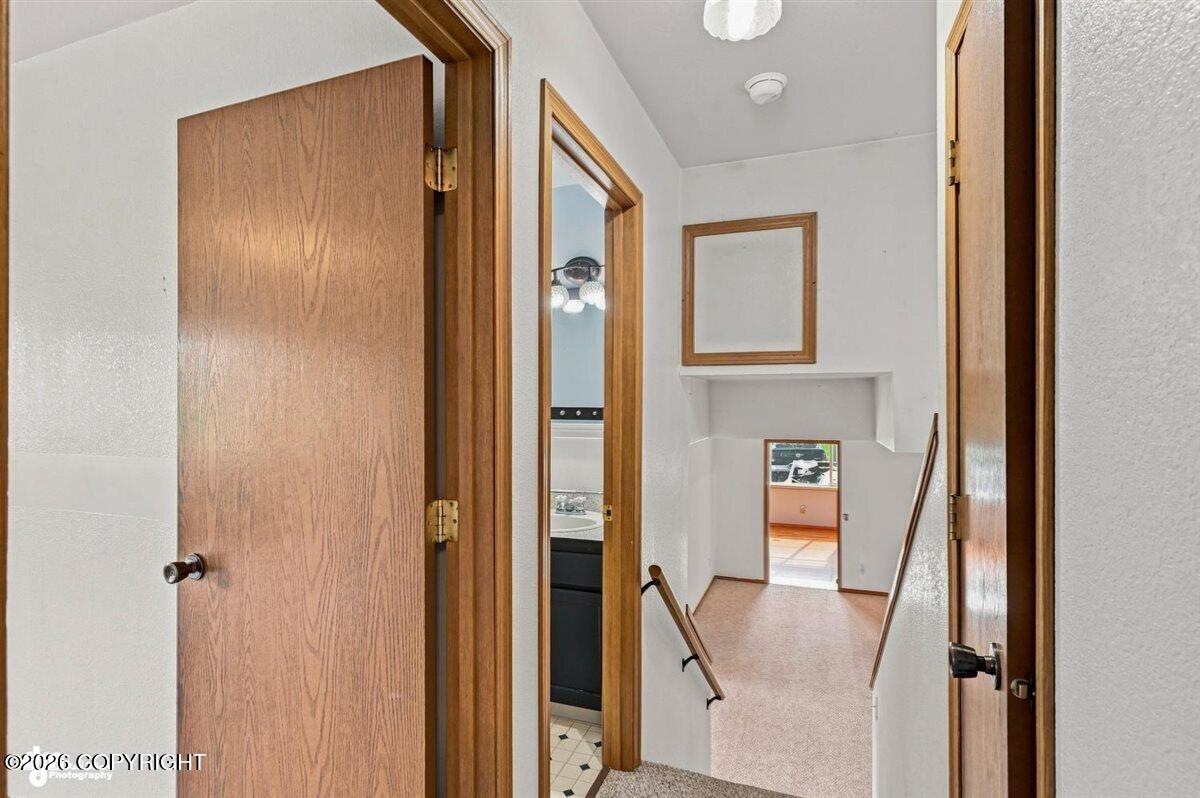 2511 W Schrock Road Property Photo 45