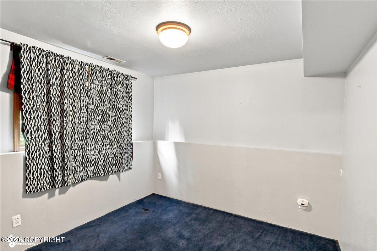2511 W Schrock Road Property Photo 51