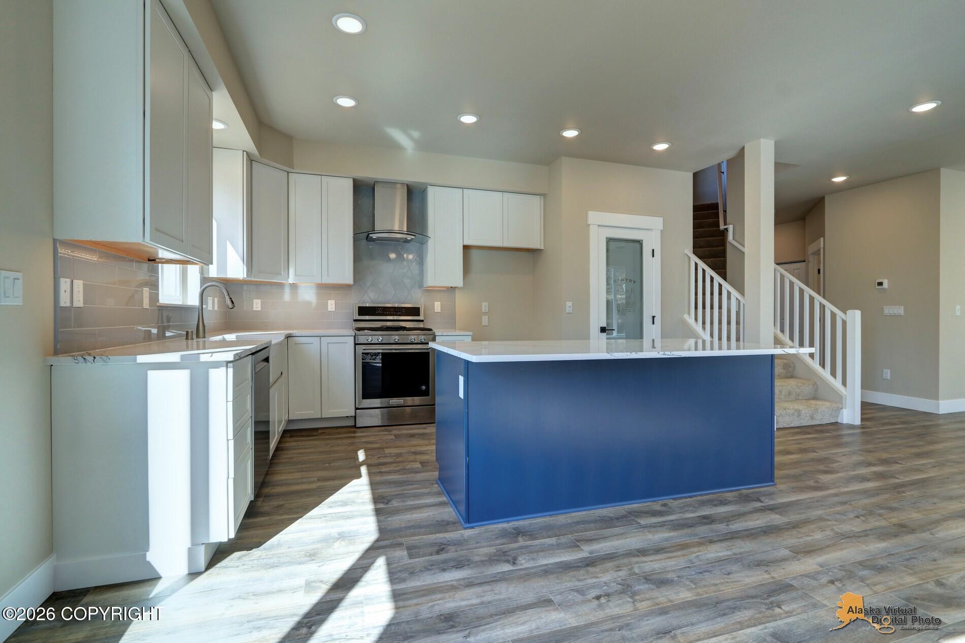 9473 Grey Owl Way Property Photo 9