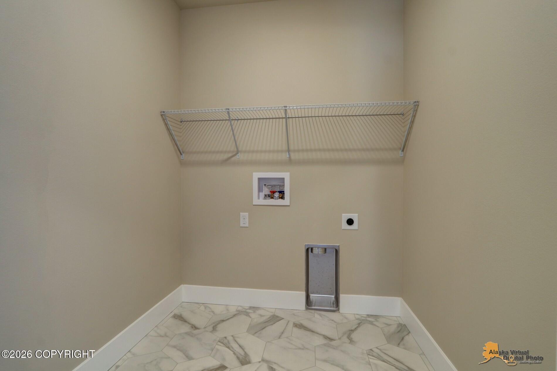 9473 Grey Owl Way Property Photo 31