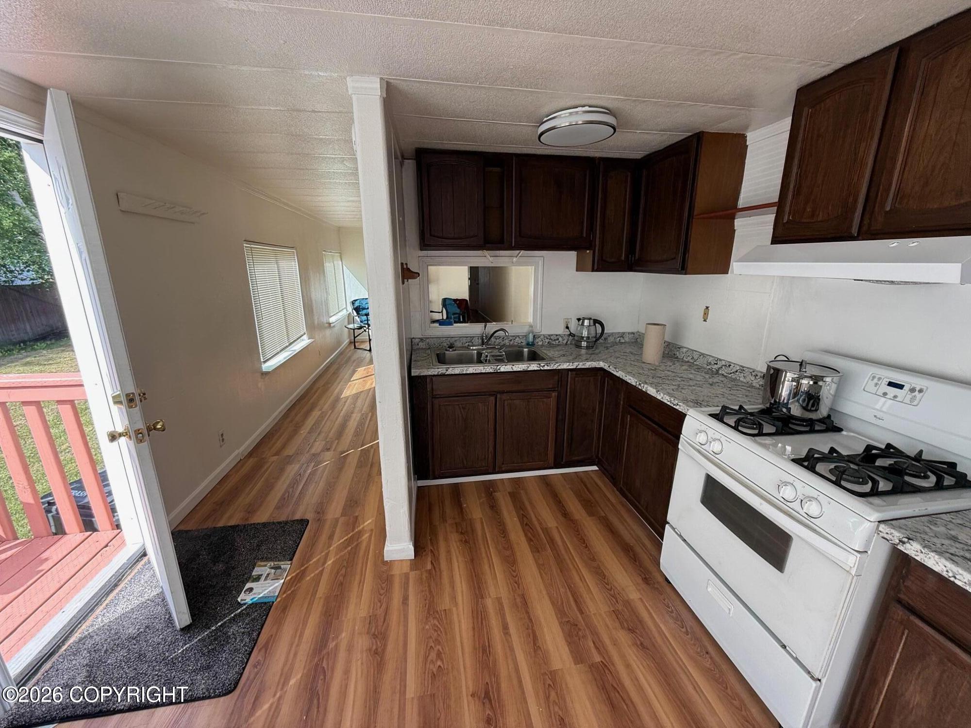 1001 Boniface Parkway #e6 Property Photo 2