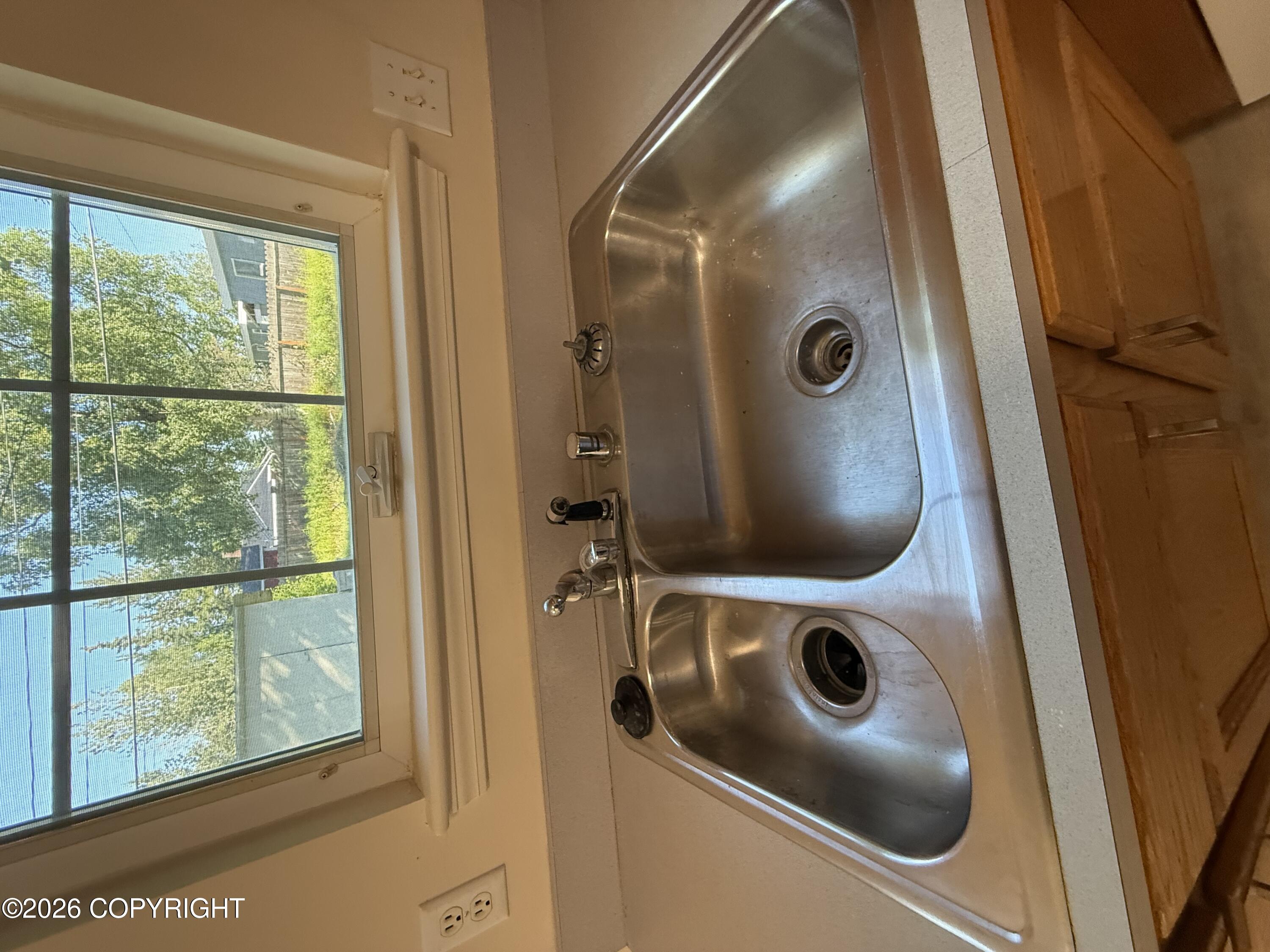 2207 Lincoln Avenue Property Photo 17
