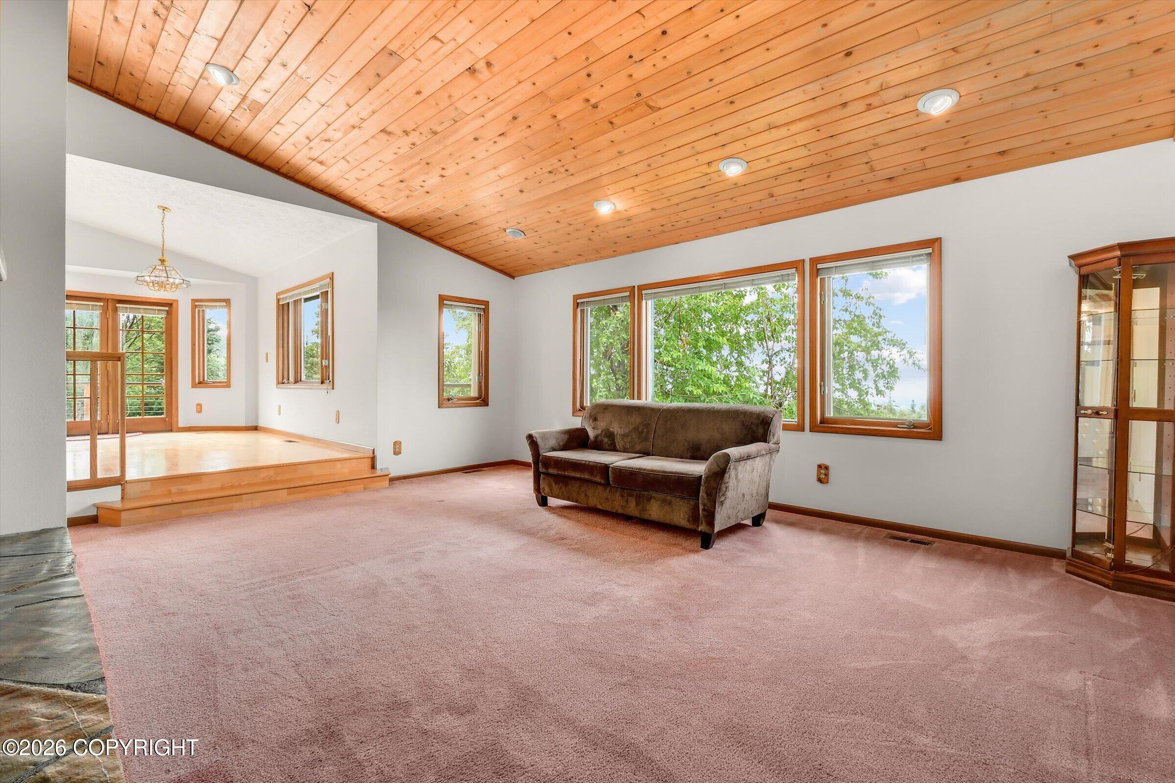12201 Graiff Street Property Photo 12