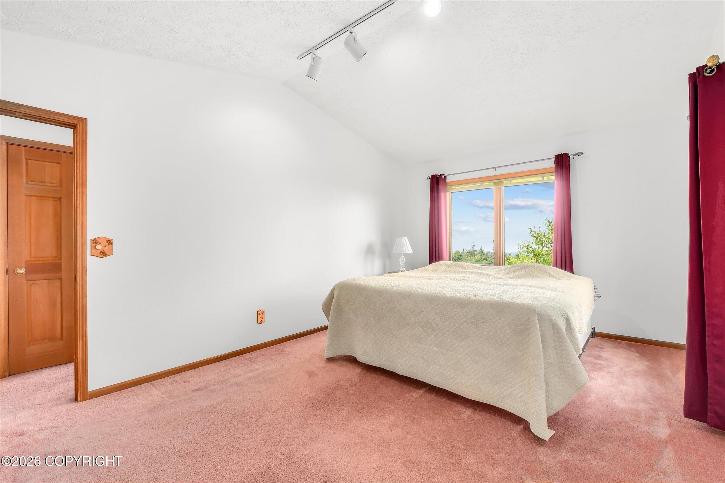12201 Graiff Street Property Photo 28