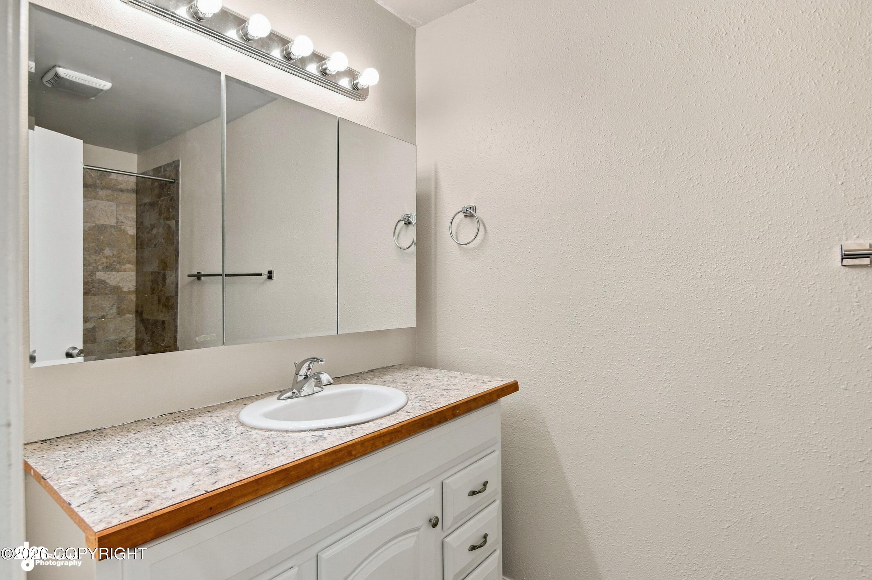 301 Dannilyn Circle Property Photo 18