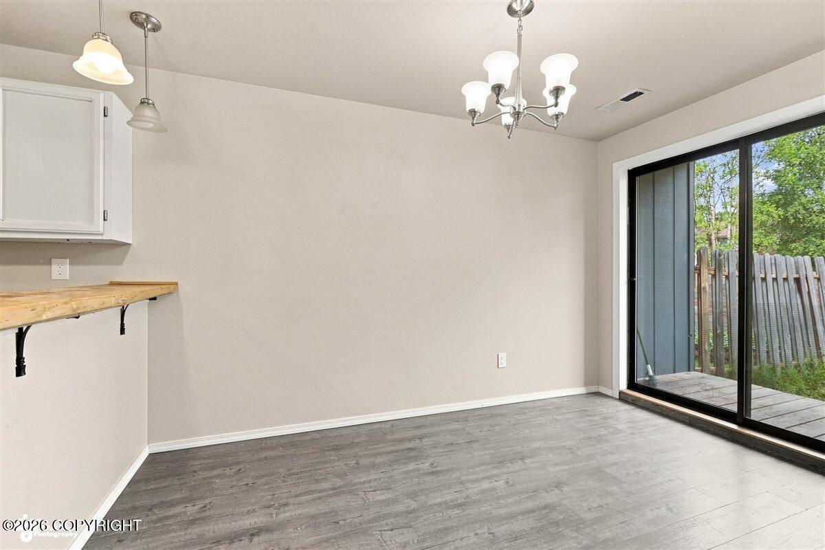 8050 Pioneer #101 Property Photo 12