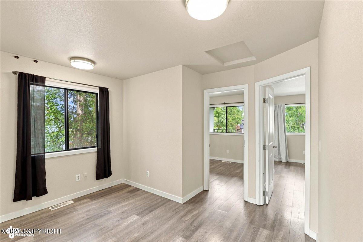 8050 Pioneer #101 Property Photo 21