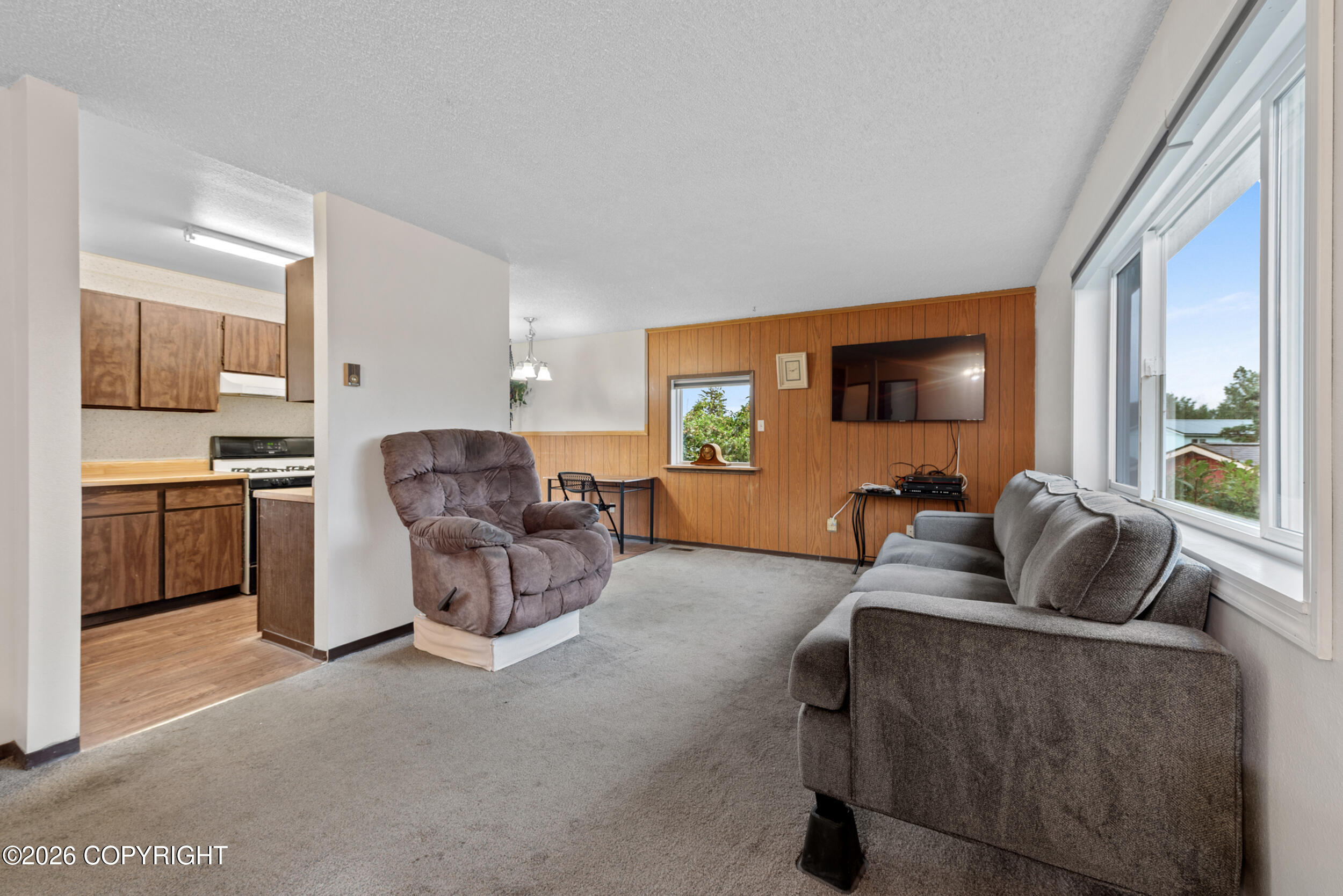 688 E Eklutna Avenue Property Photo 18