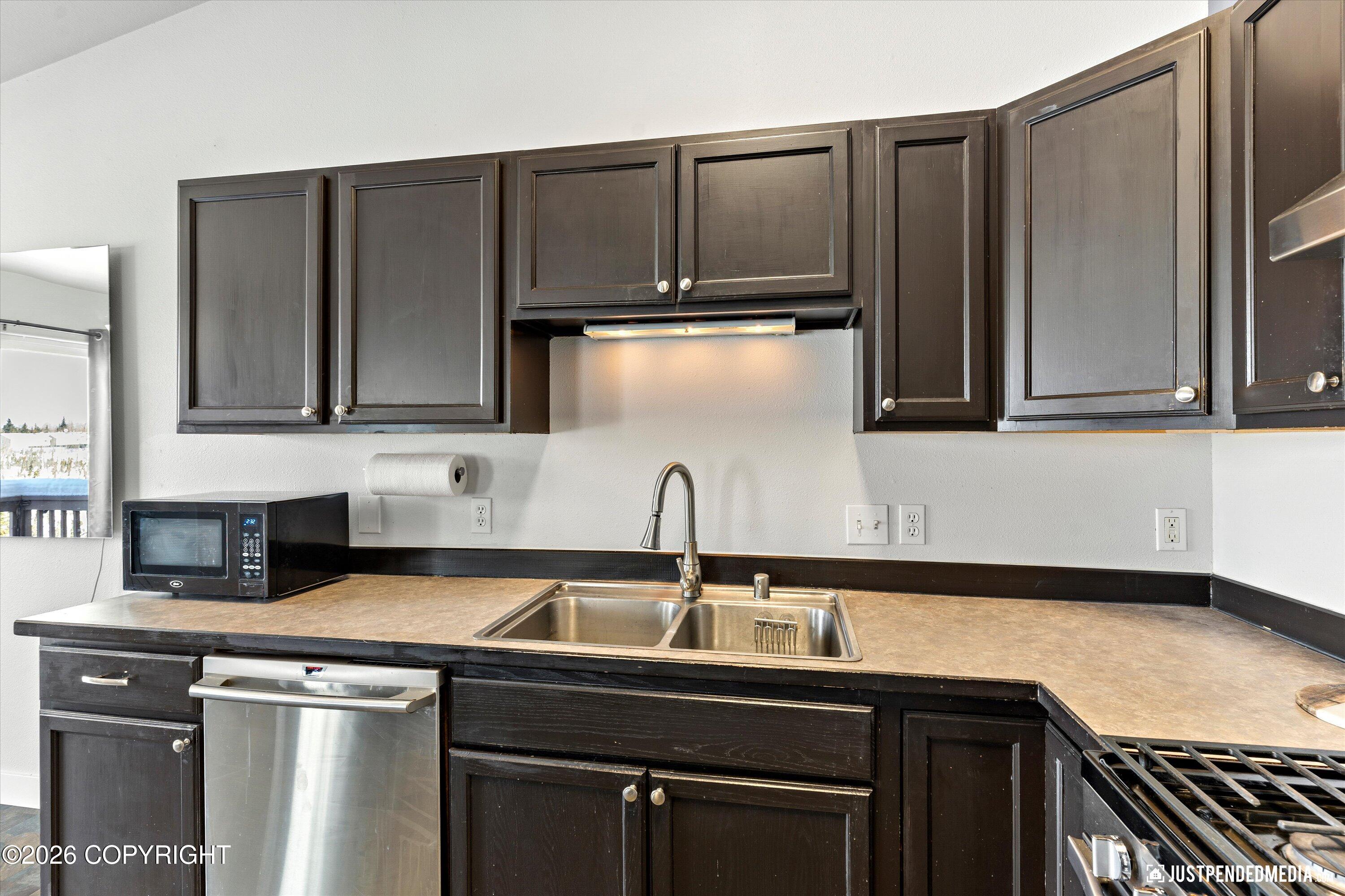 2994 Midnight Sun Court #170 Property Photo 19