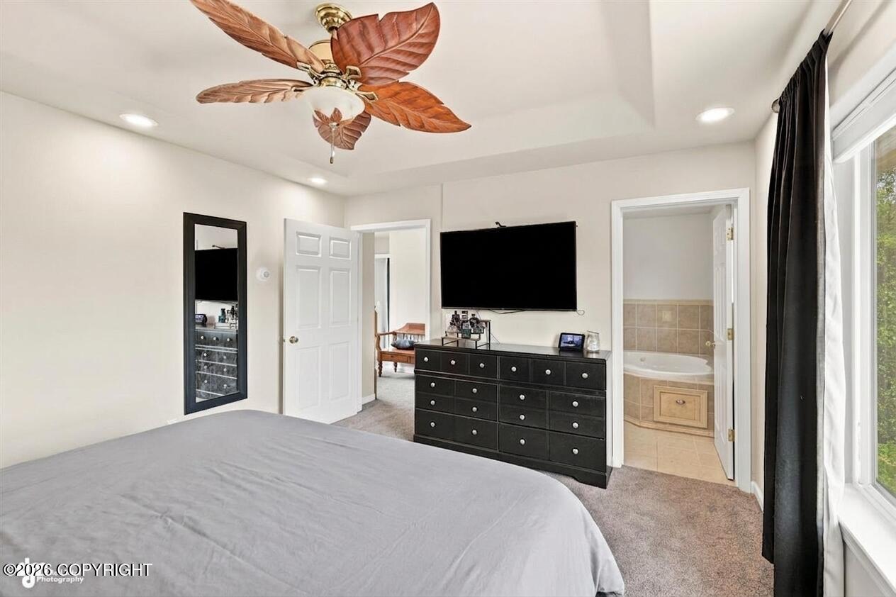 8250 W Swan Drive Property Photo 14