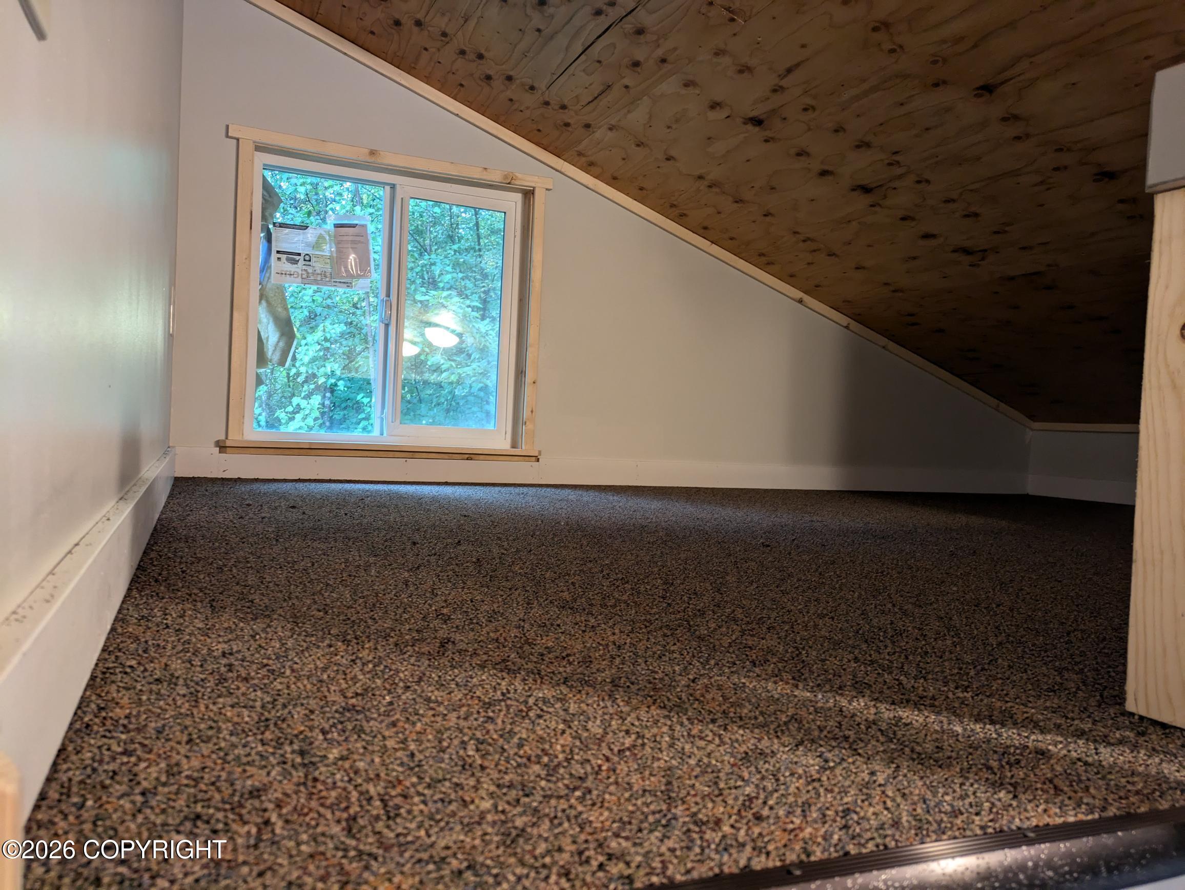 5581 W Trinity Avenue Property Photo 7