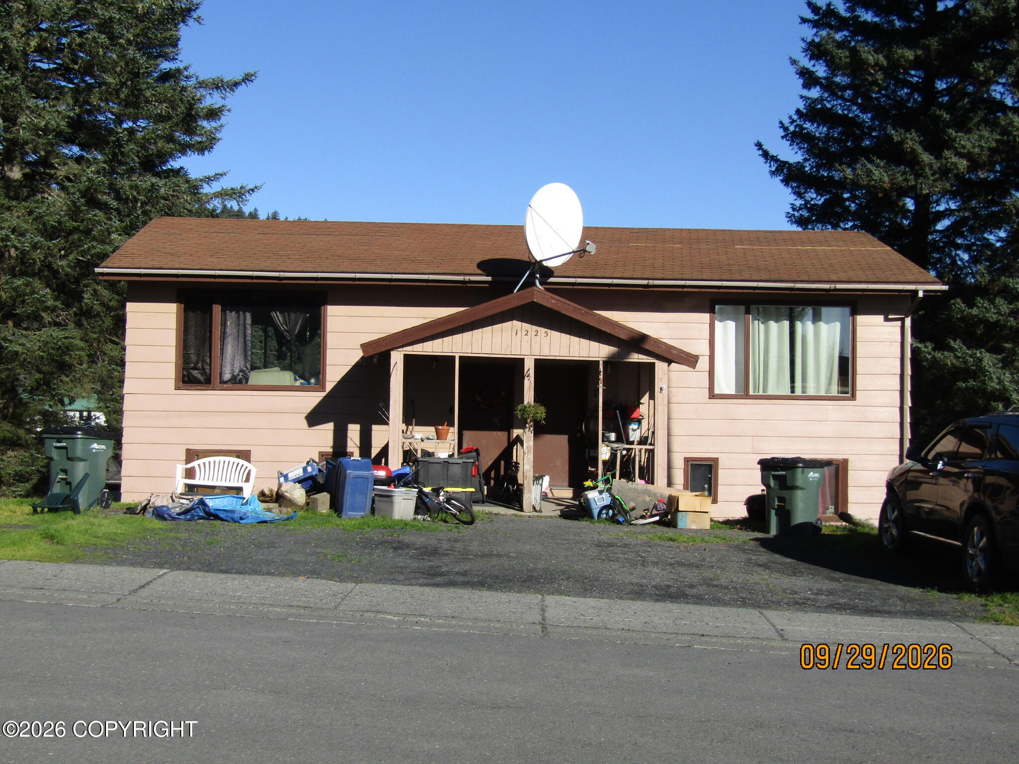 1225 Purtov Street Property Photo 7