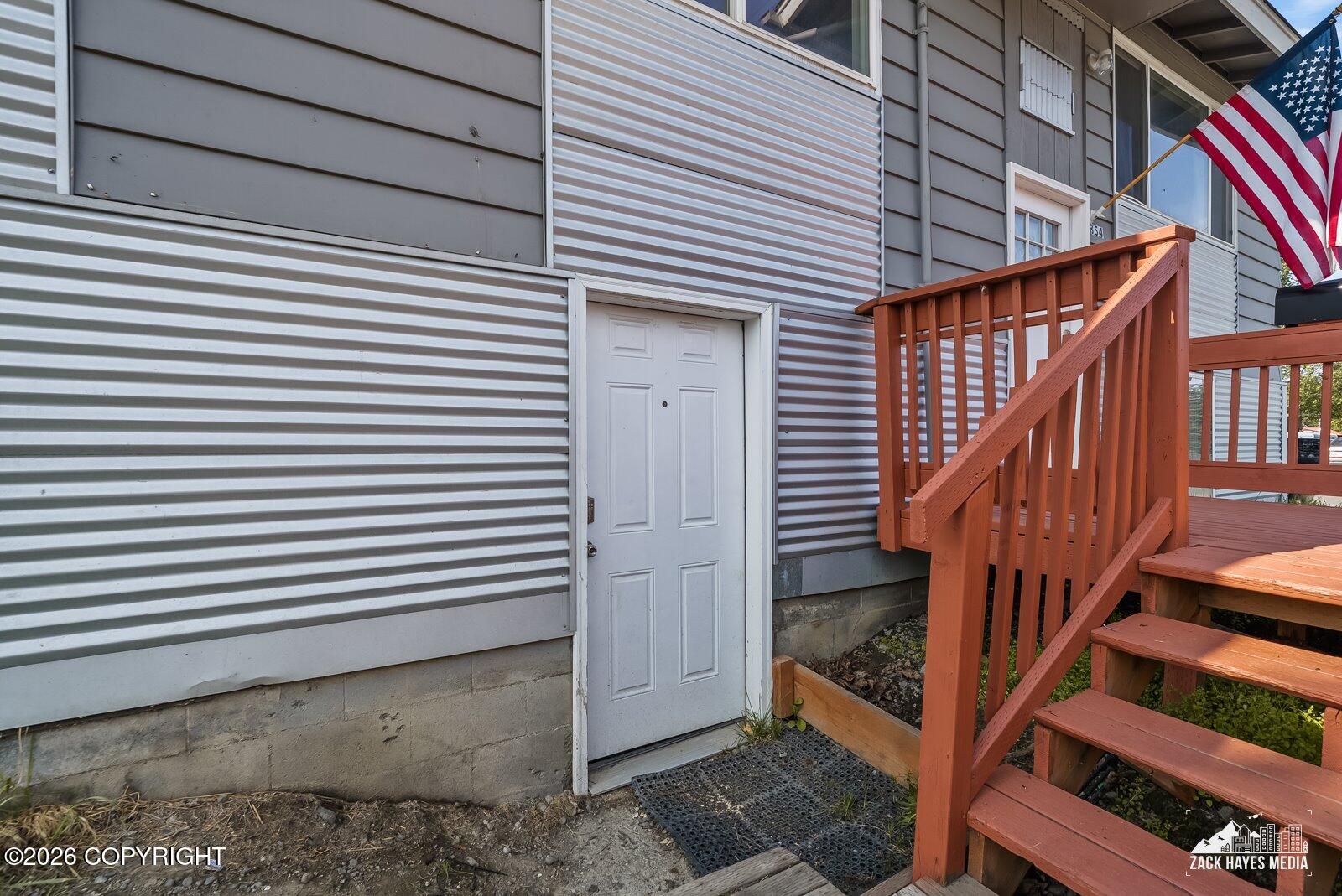 354 Pine Street Property Photo 25