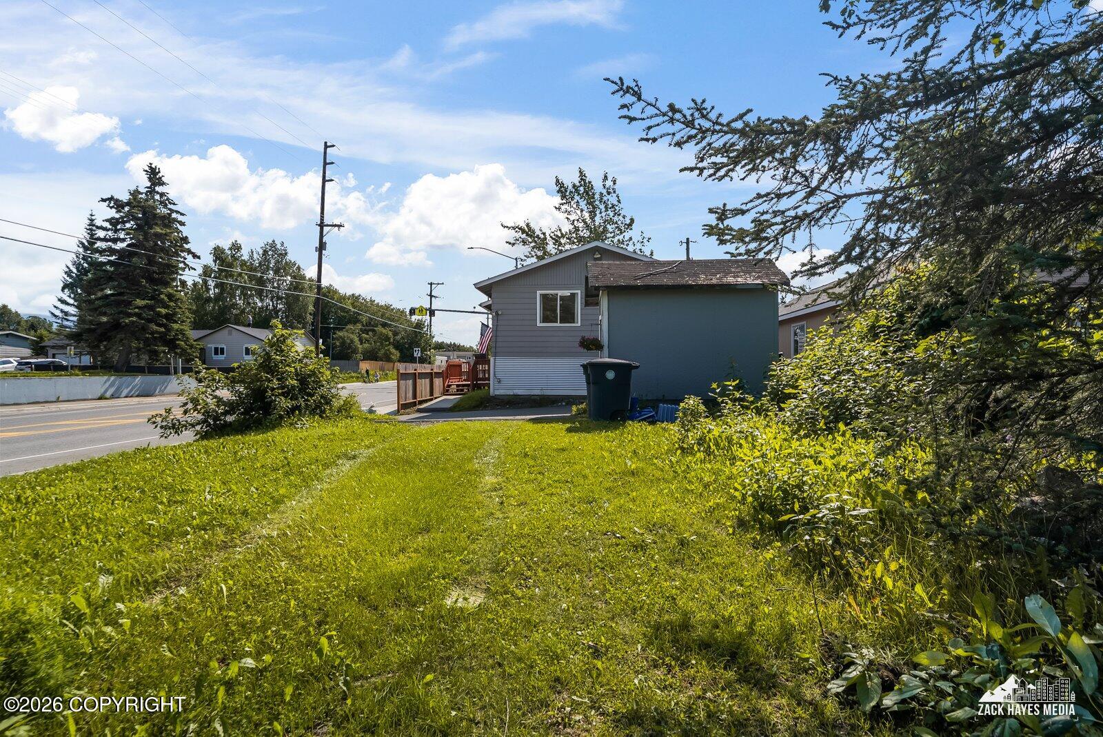 354 Pine Street Property Photo 28