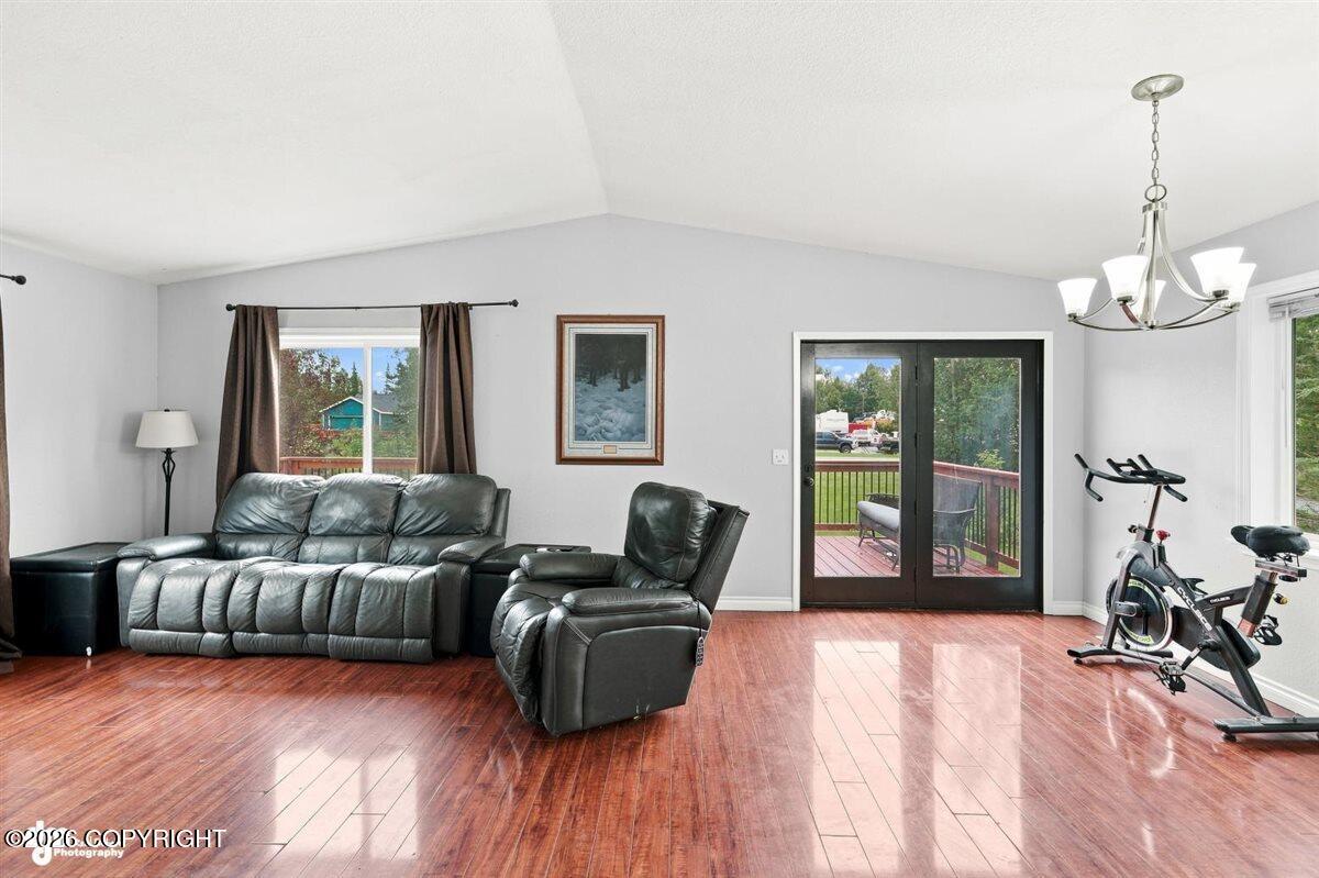 3150 N Arctic Fox Drive Property Photo 12