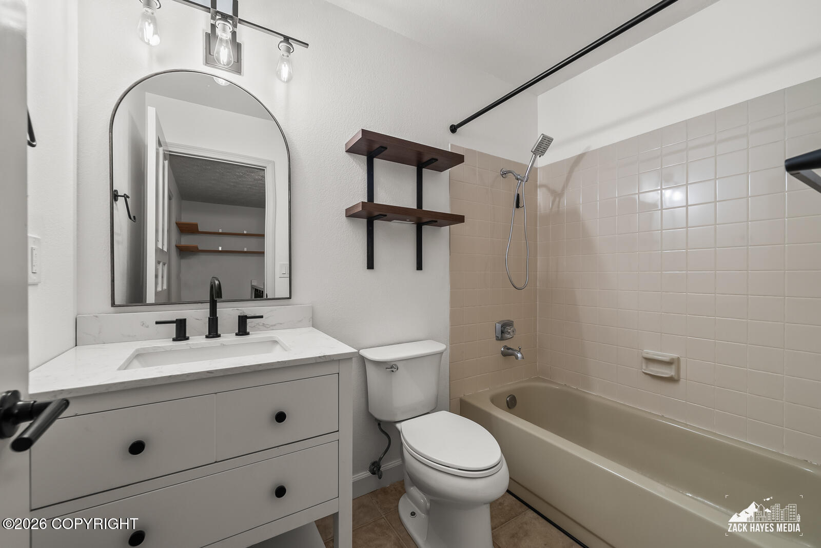 8025 Fairwood Circle Property Photo 35