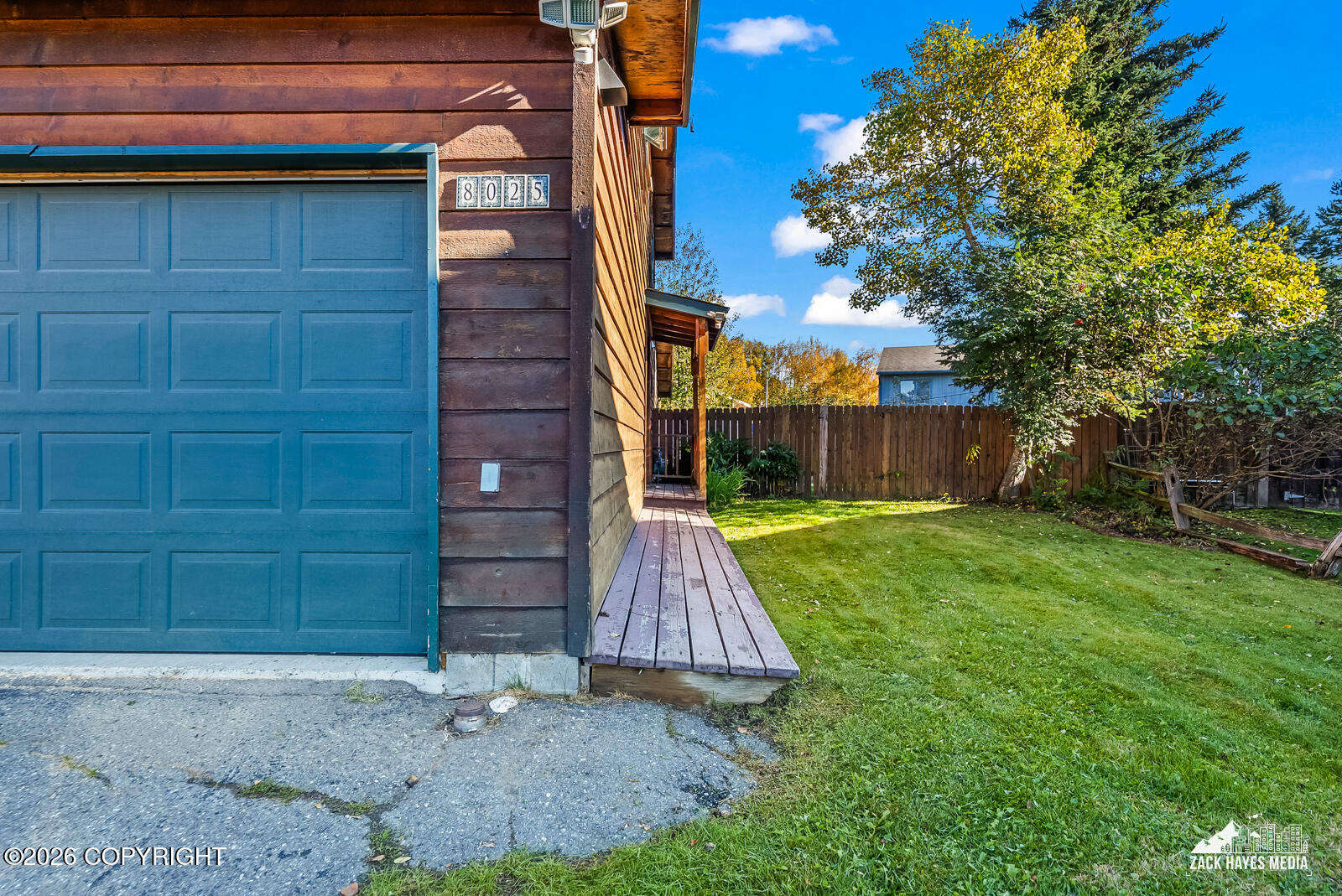 8025 Fairwood Circle Property Photo 39