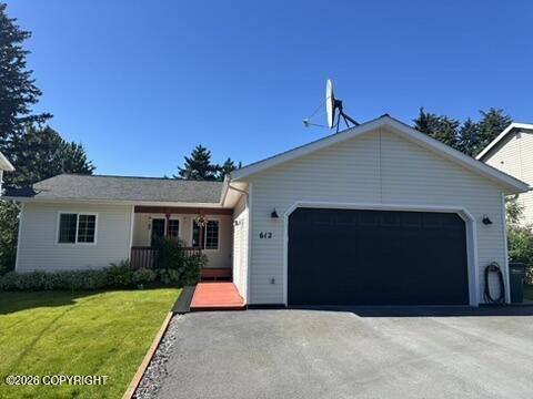 612 Perez Way Property Photo 1