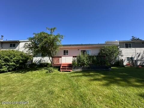 612 Perez Way Property Photo 3