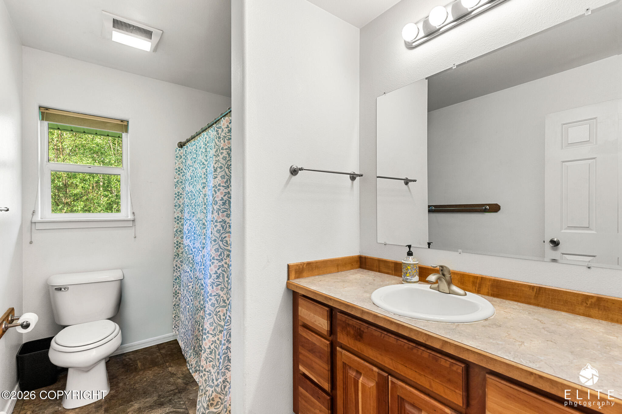 5020 N Ahina Circle Property Photo 14