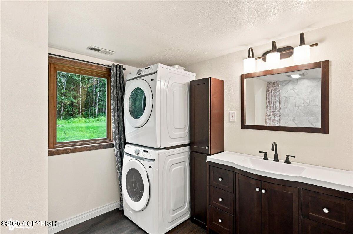 3891 N Engstrom Road Property Photo 24