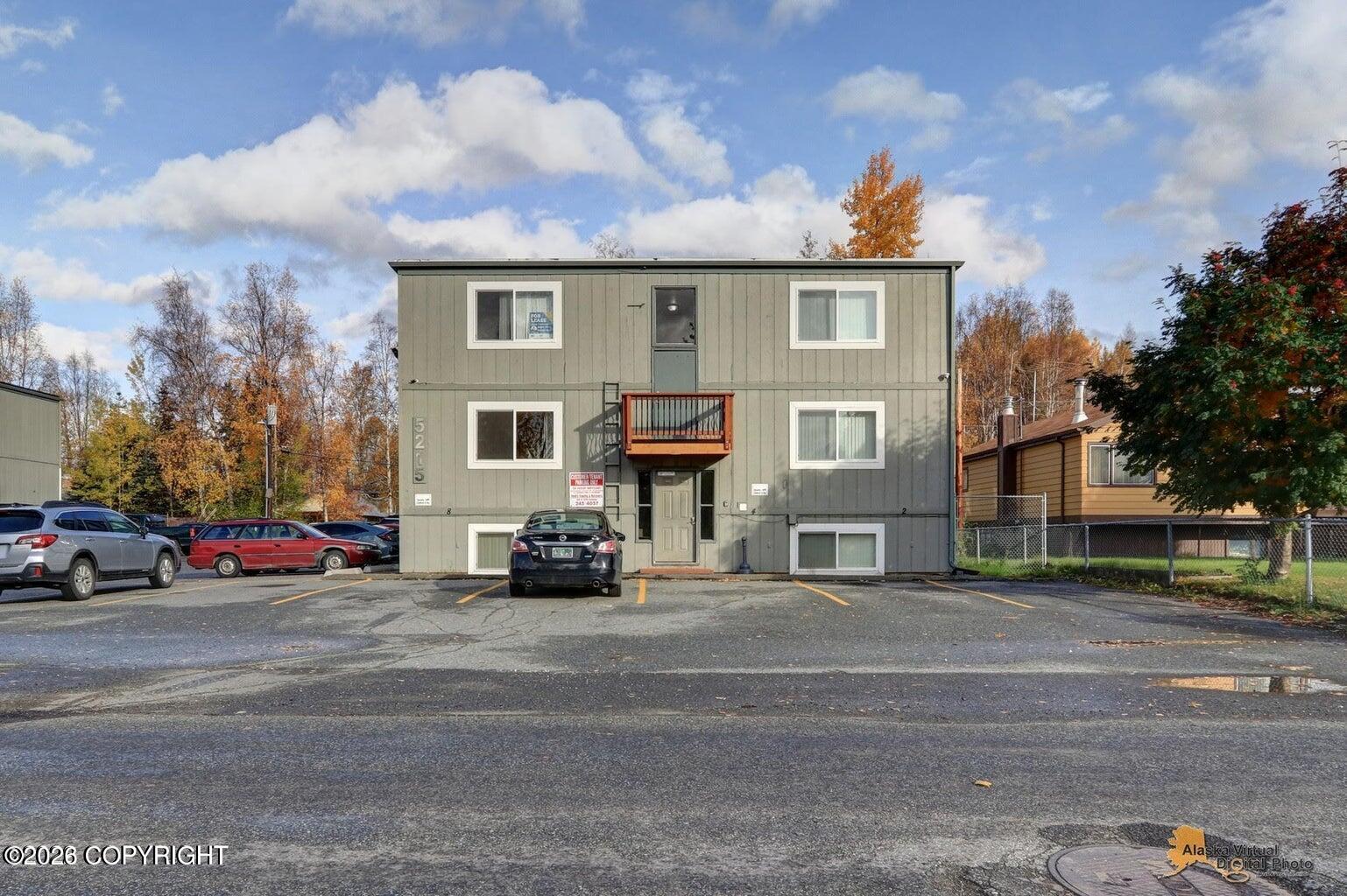 5215 E 26th Avenue #6 Property Photo 1