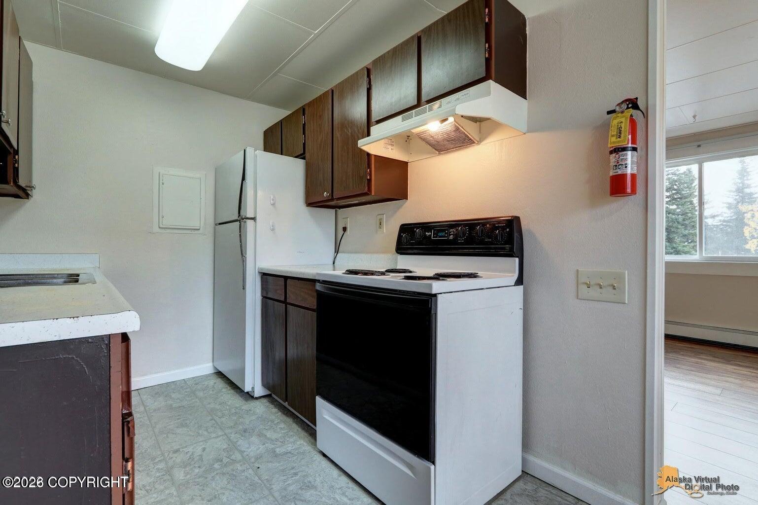 5215 E 26th Avenue #6 Property Photo 6