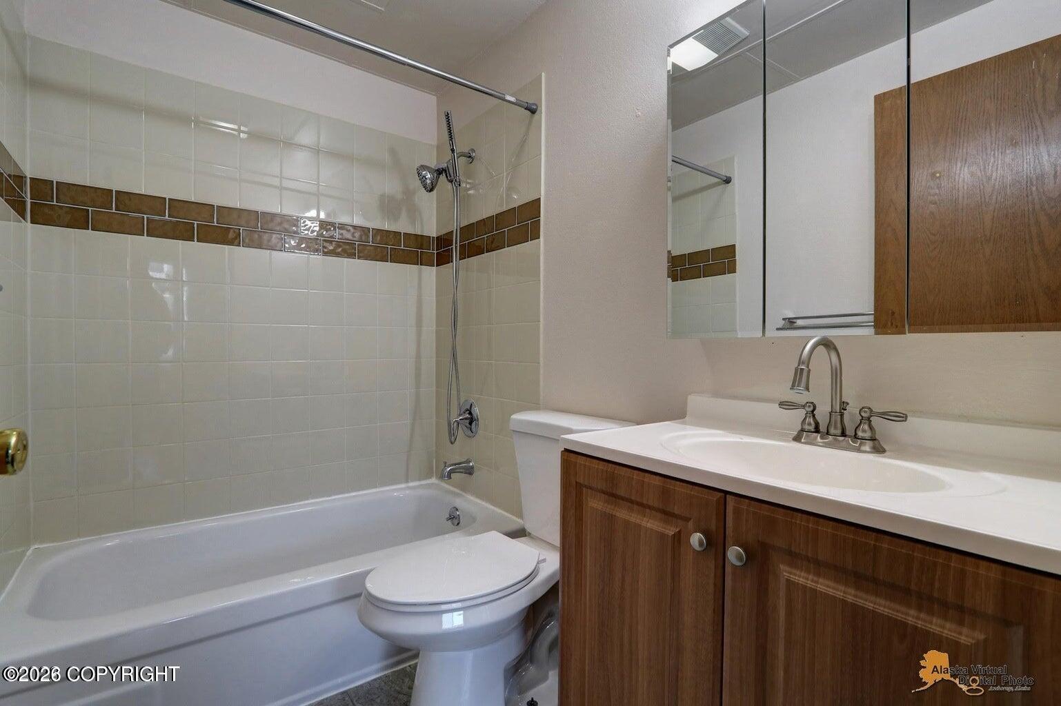 5215 E 26th Avenue #6 Property Photo 14