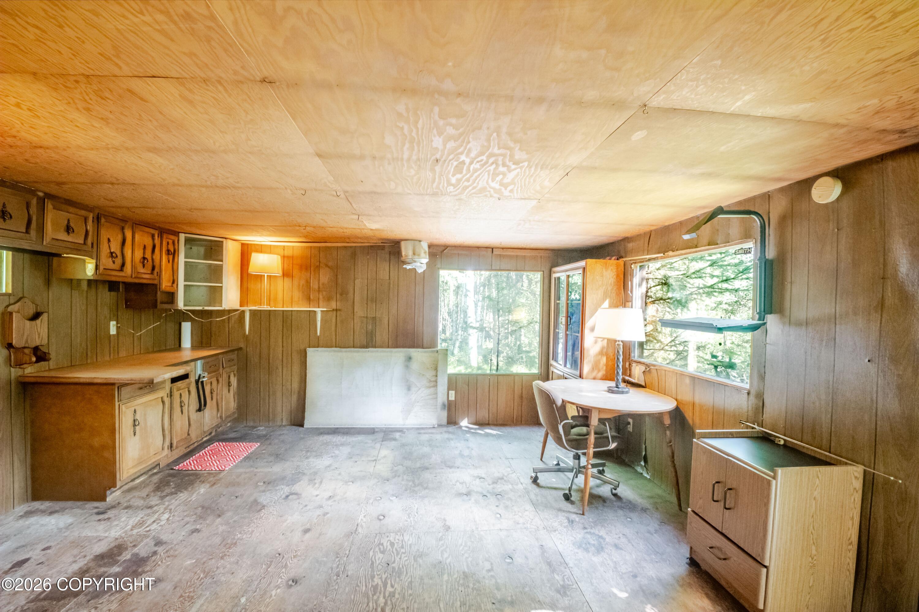 20209 W Allen Road Property Photo 23