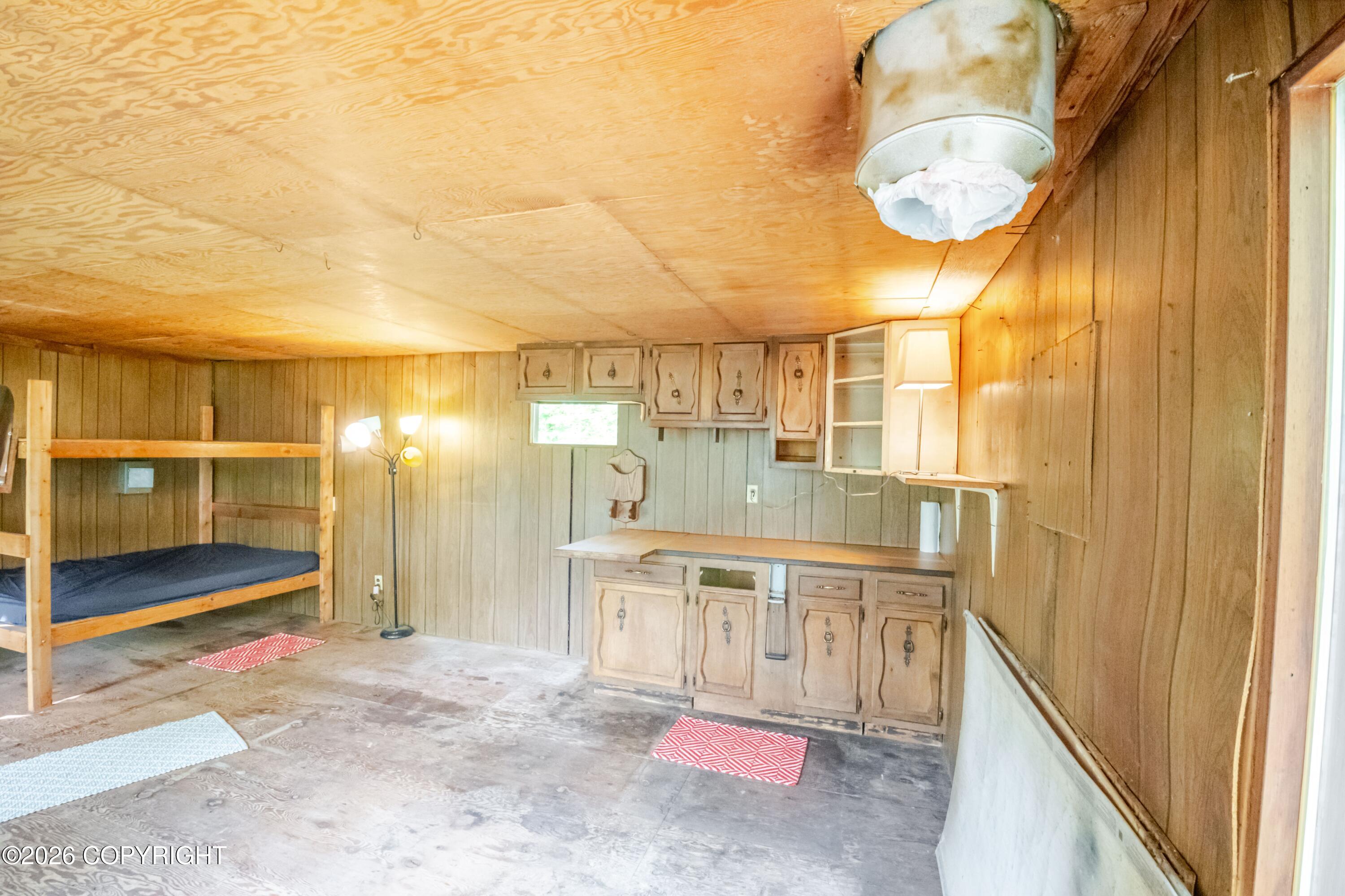 20209 W Allen Road Property Photo 25