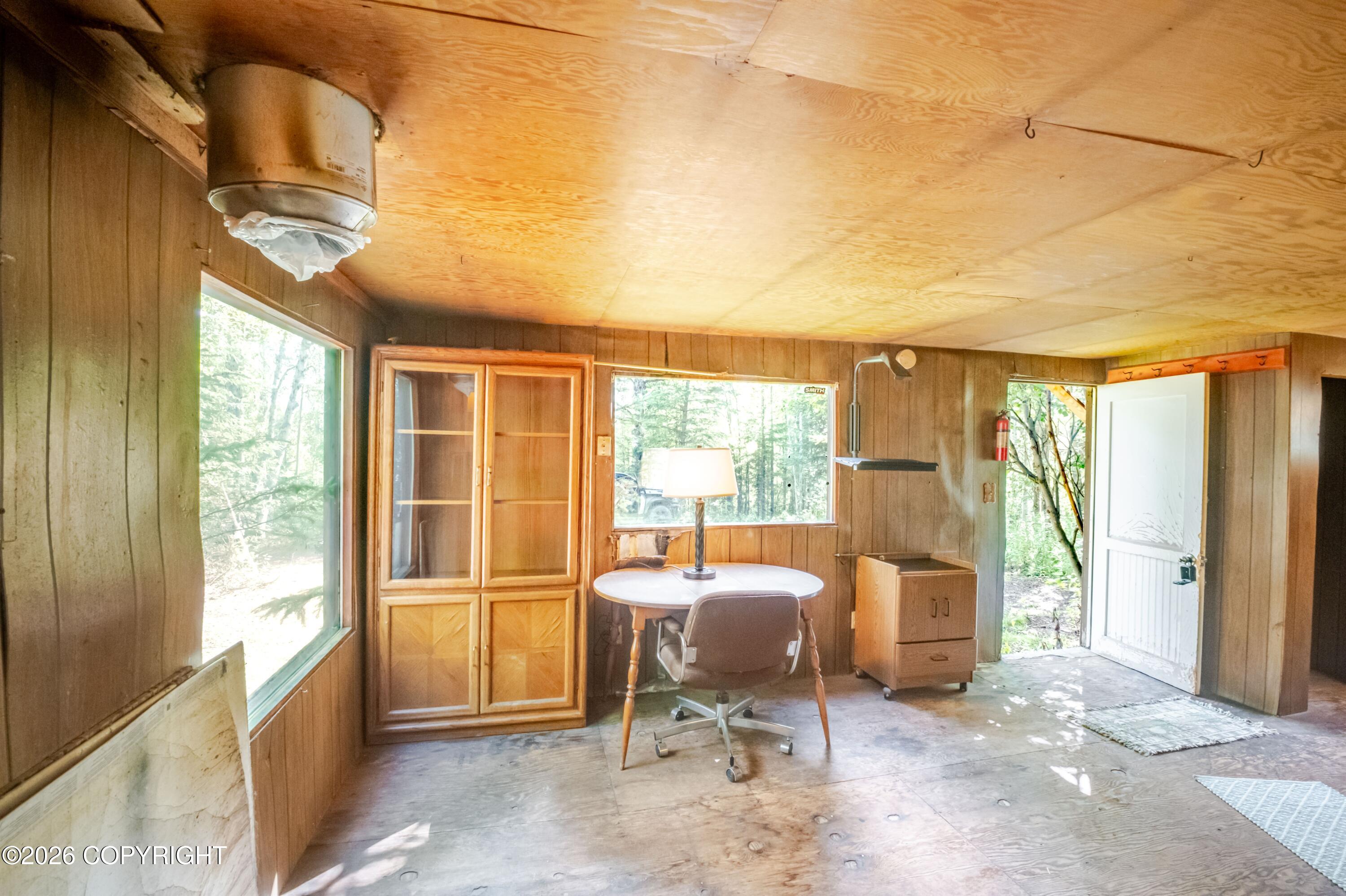 20209 W Allen Road Property Photo 26