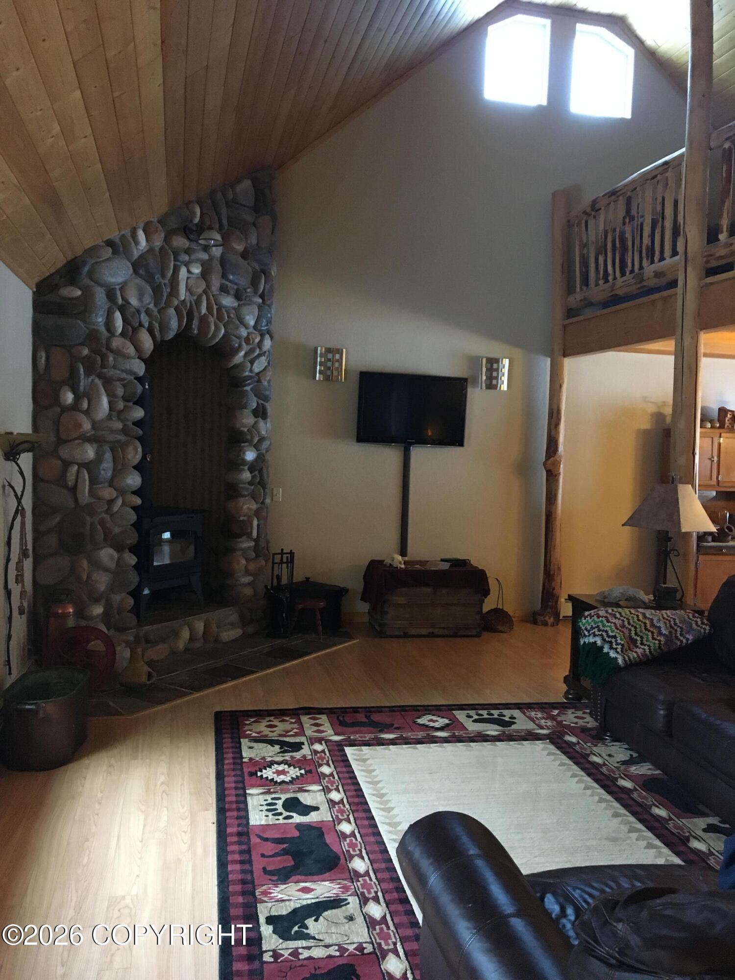 48282 Magic Dragon Lane Property Photo 8