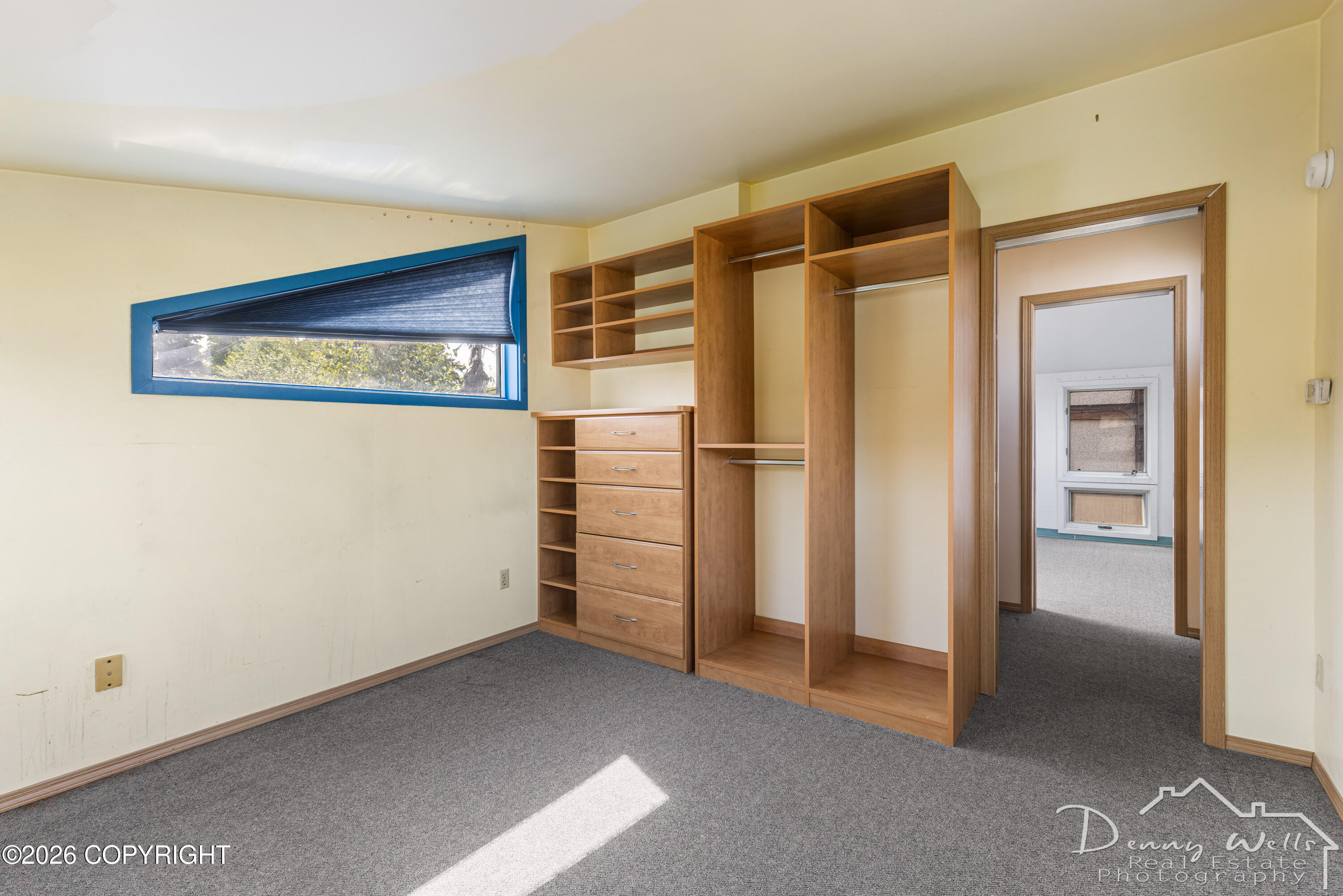 1012 E 9th Avenue Property Photo 21