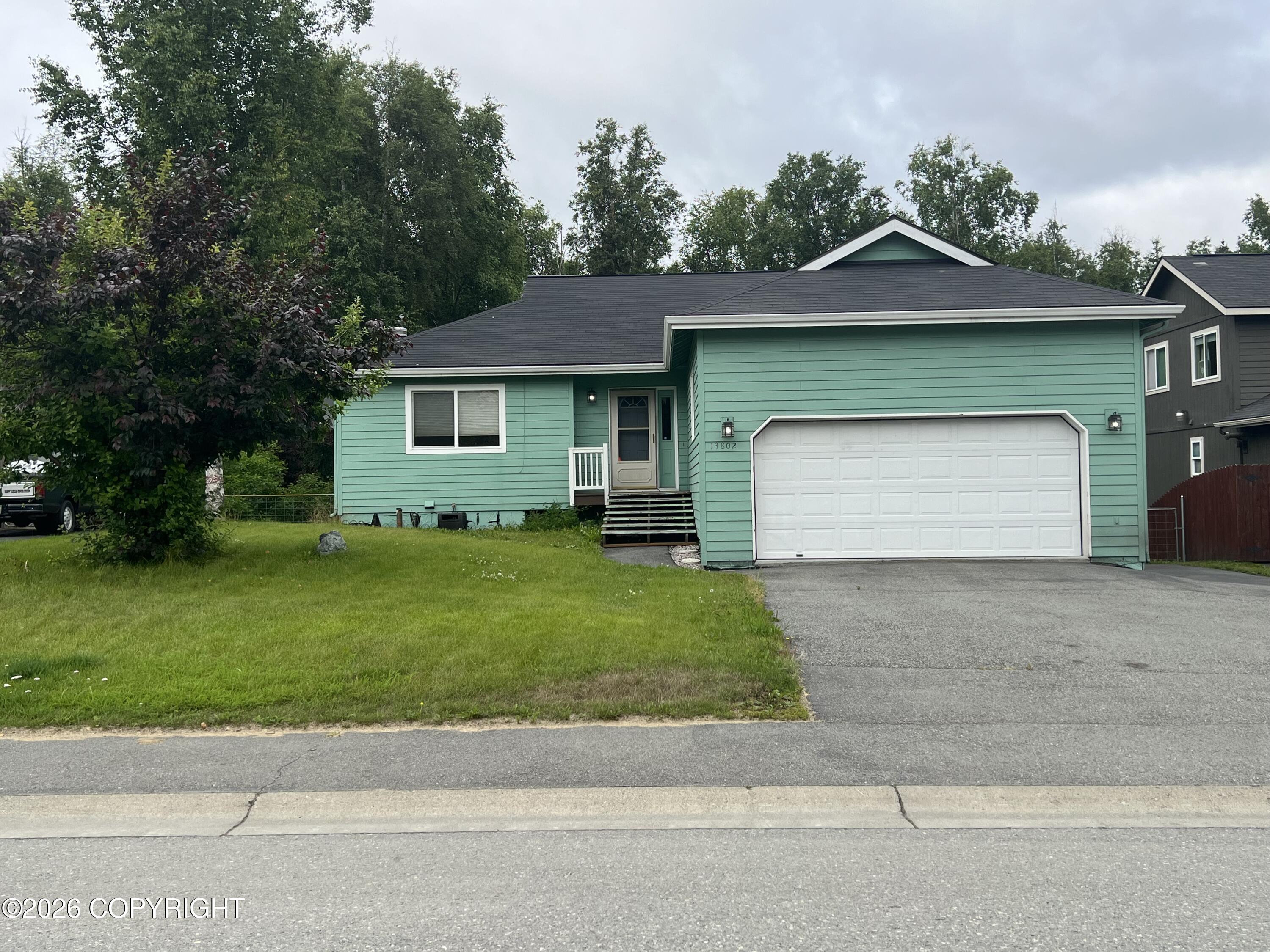 13802 Vasili Drive Property Photo 3