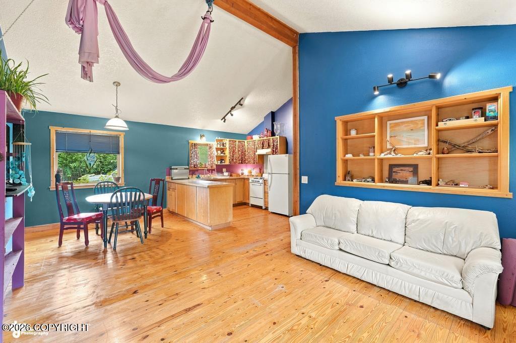 34672 Beachcomber Street Property Photo 17
