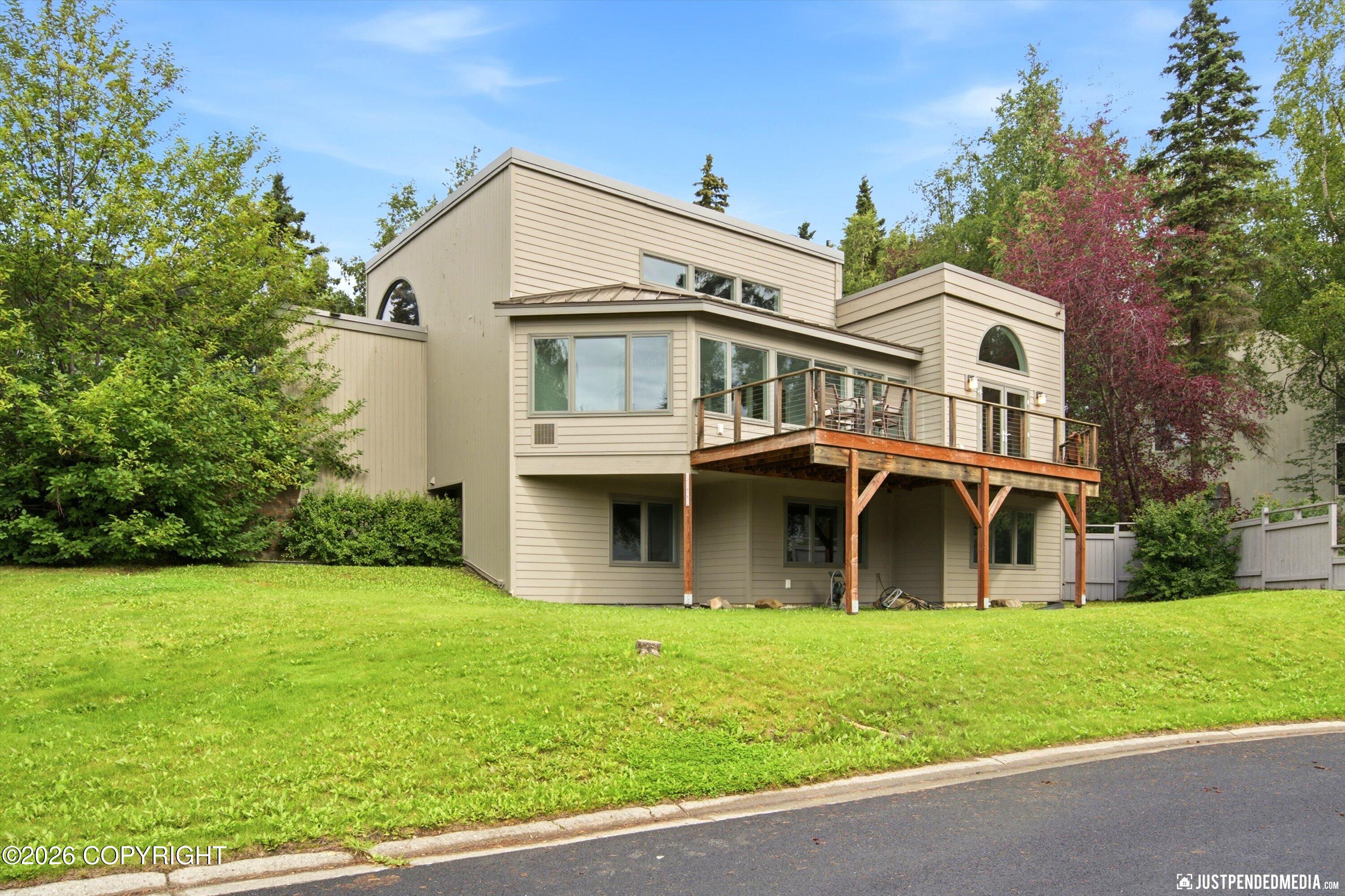 2219 Forest Park Drive Property Photo 1