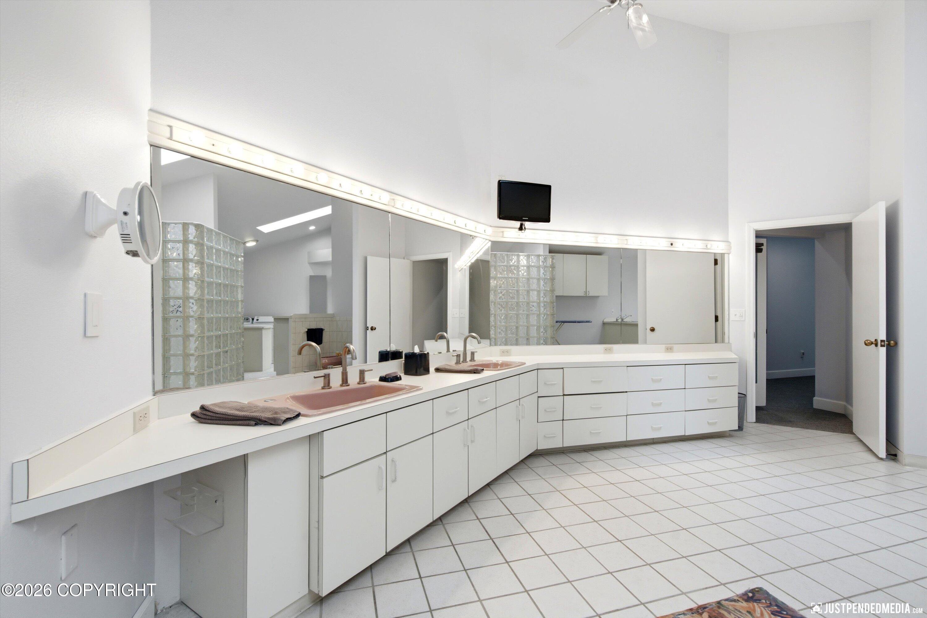 2219 Forest Park Drive Property Photo 44