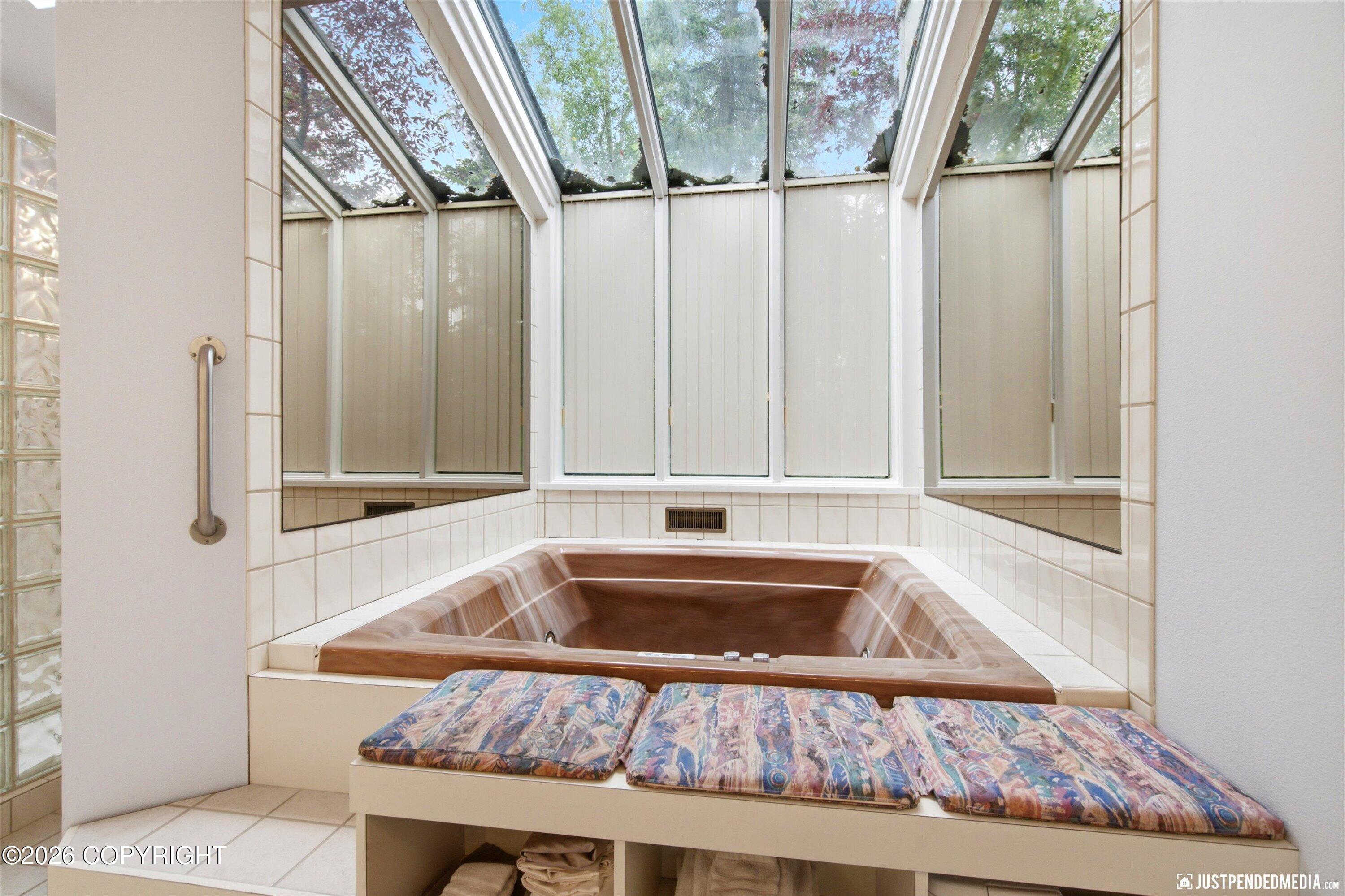 2219 Forest Park Drive Property Photo 45