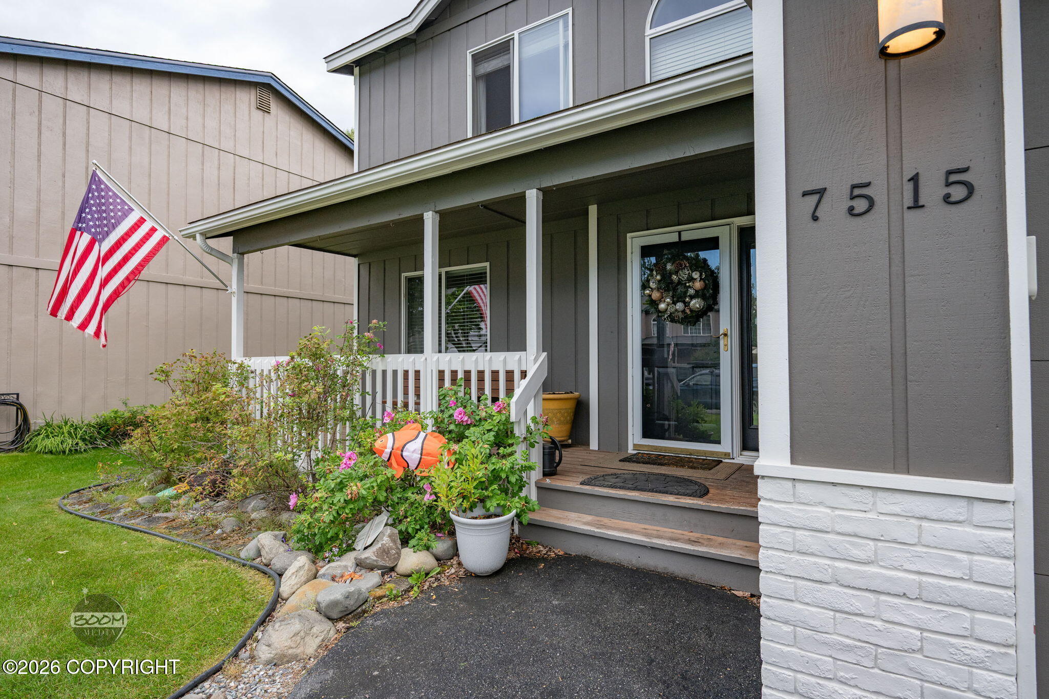 7515 White Hawk Drive Property Photo 3