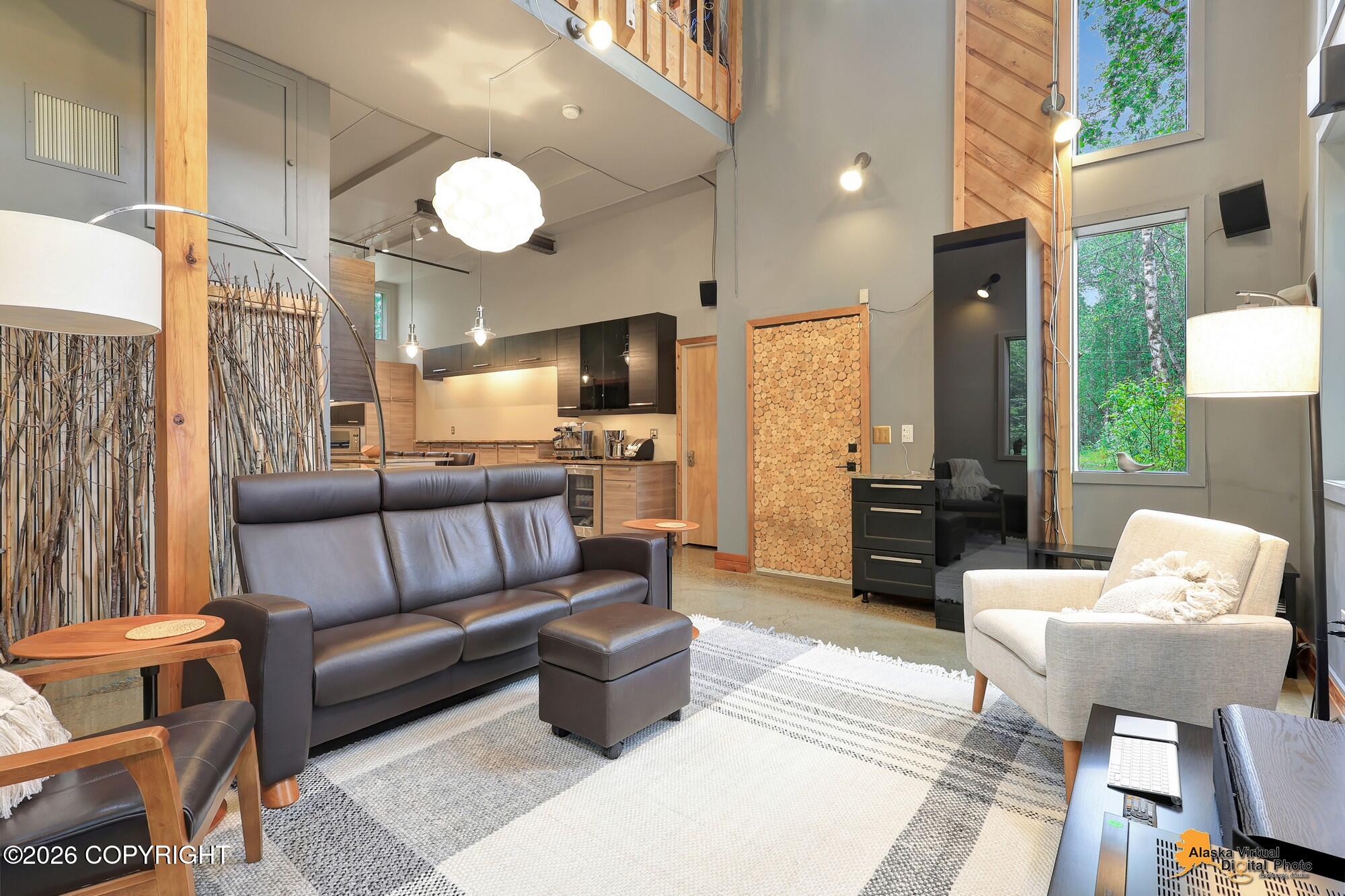 19042 Baidarka Street Property Photo 9