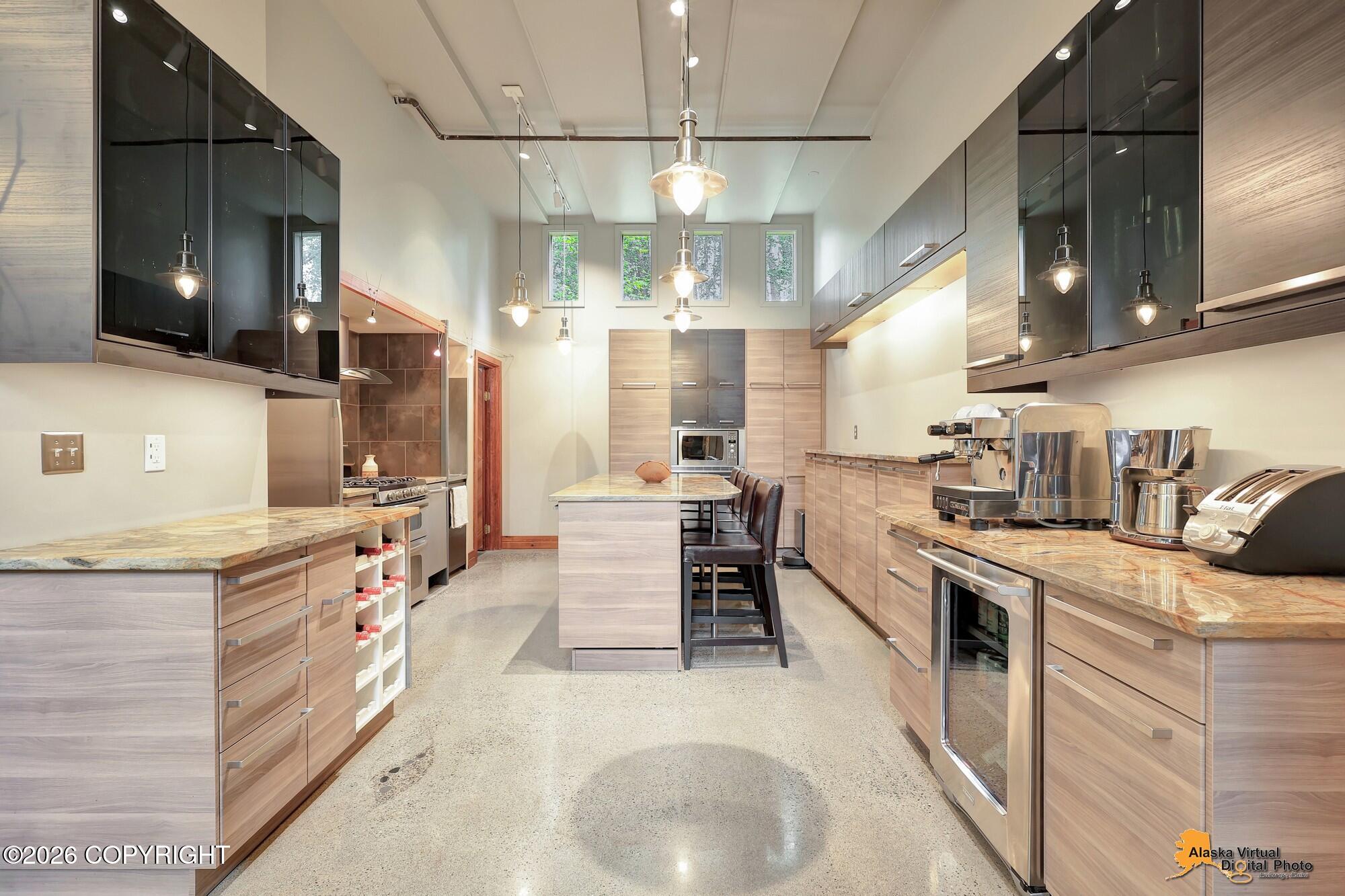 19042 Baidarka Street Property Photo 12
